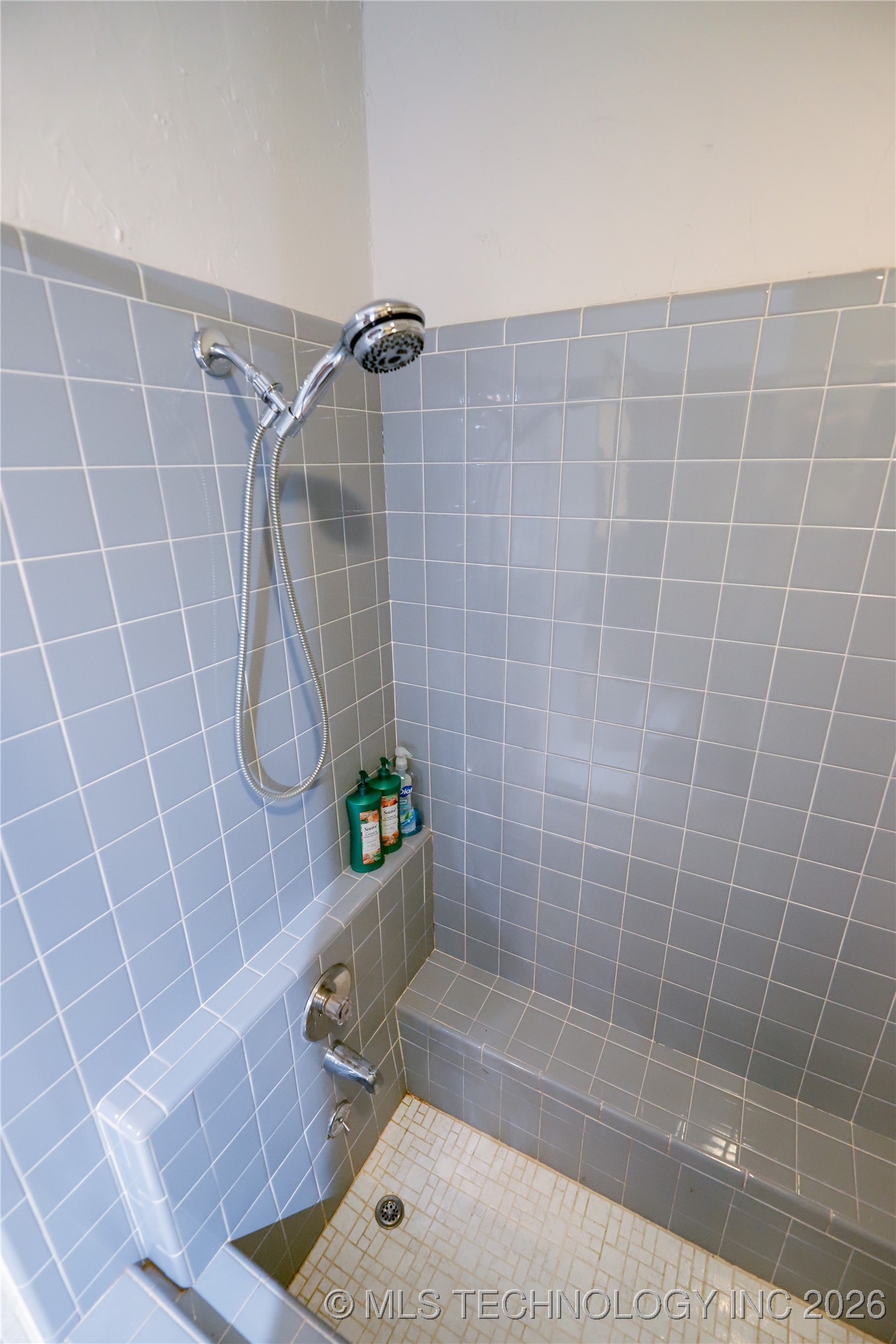 2202 Nw 45th Street Property Photo 33