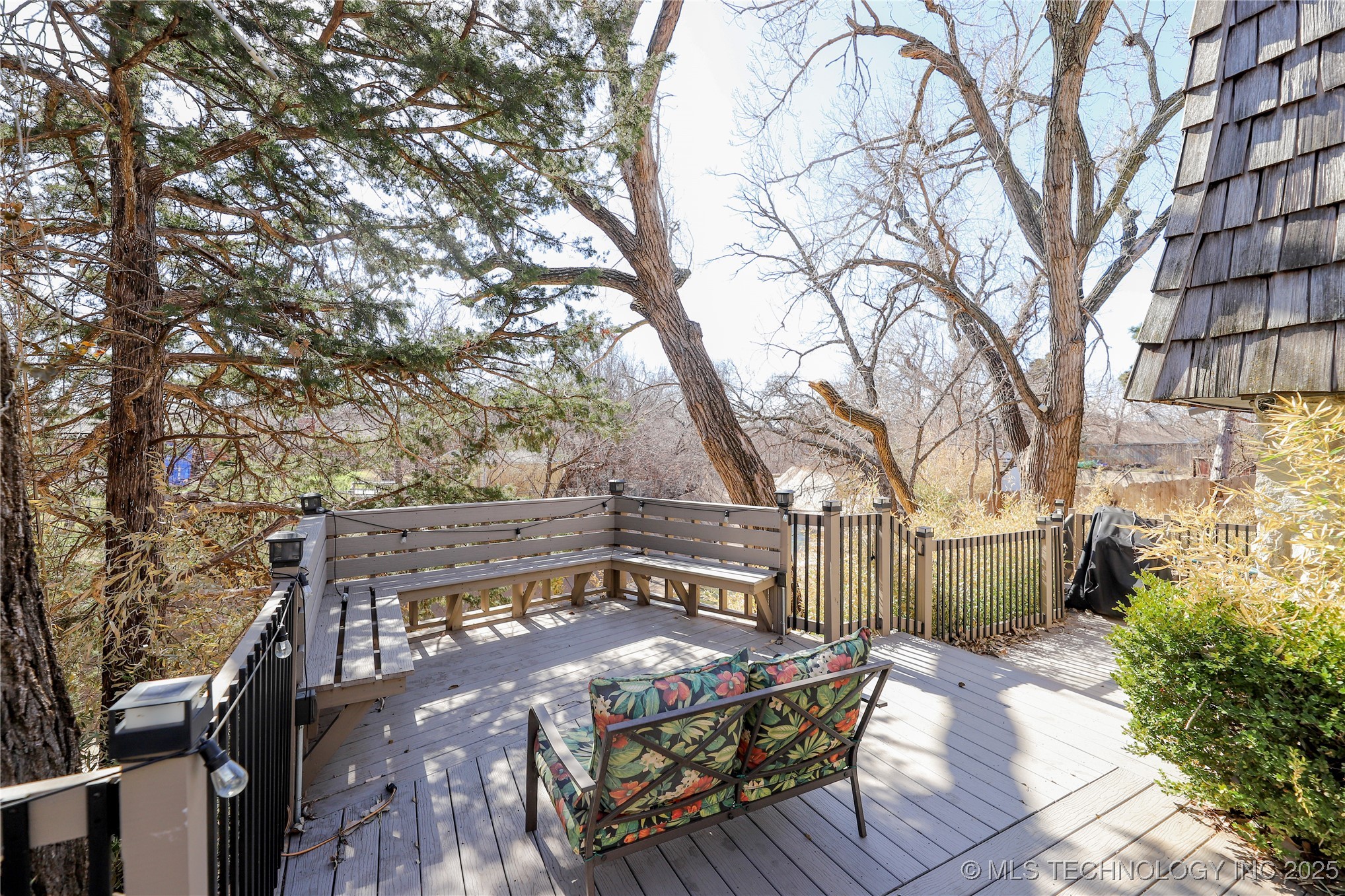 2202 Nw 45th Street Property Photo 34