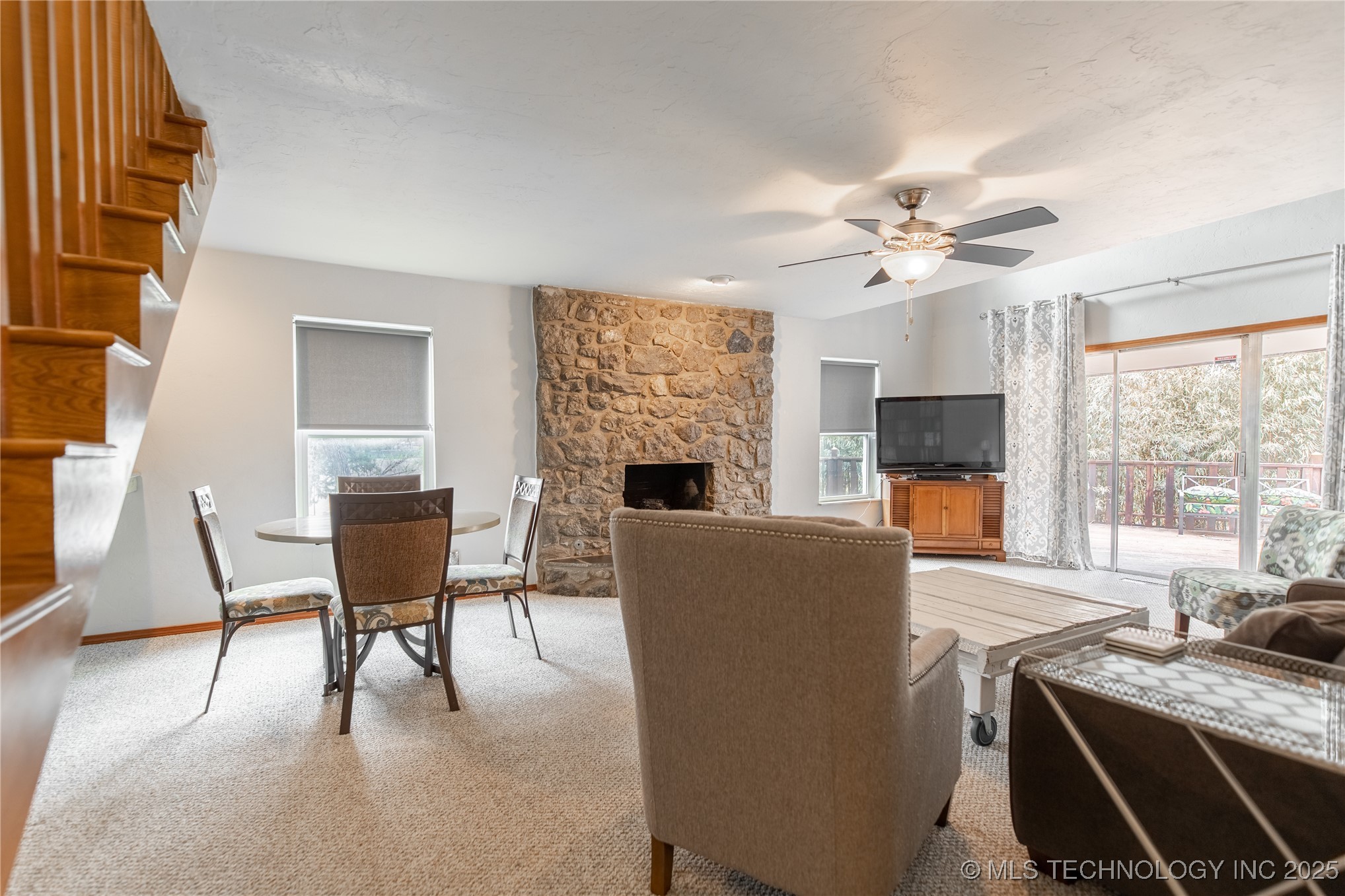 2202 Nw 45th Street Property Photo 40