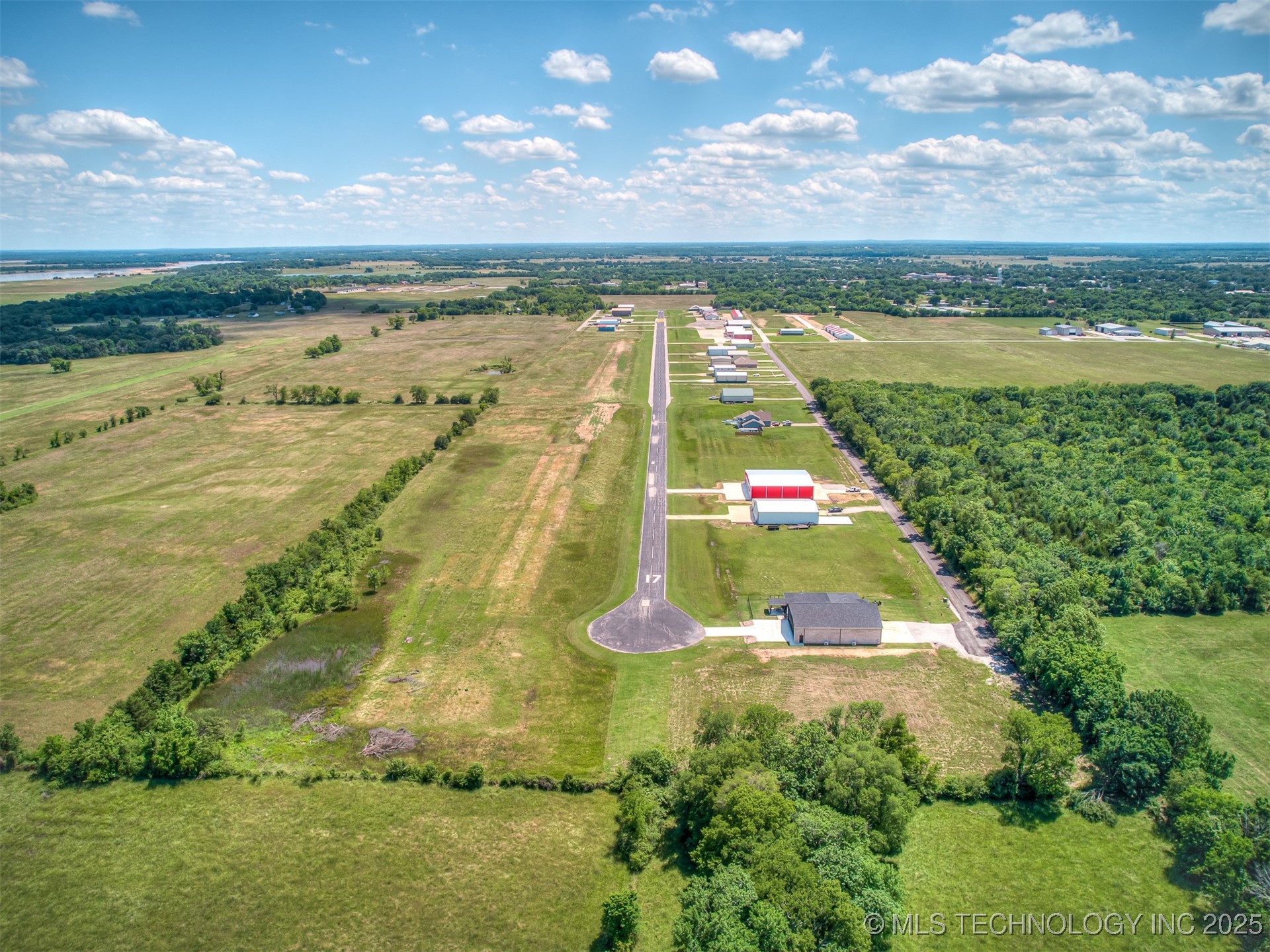 1188 N Amelia Lane Property Photo 18