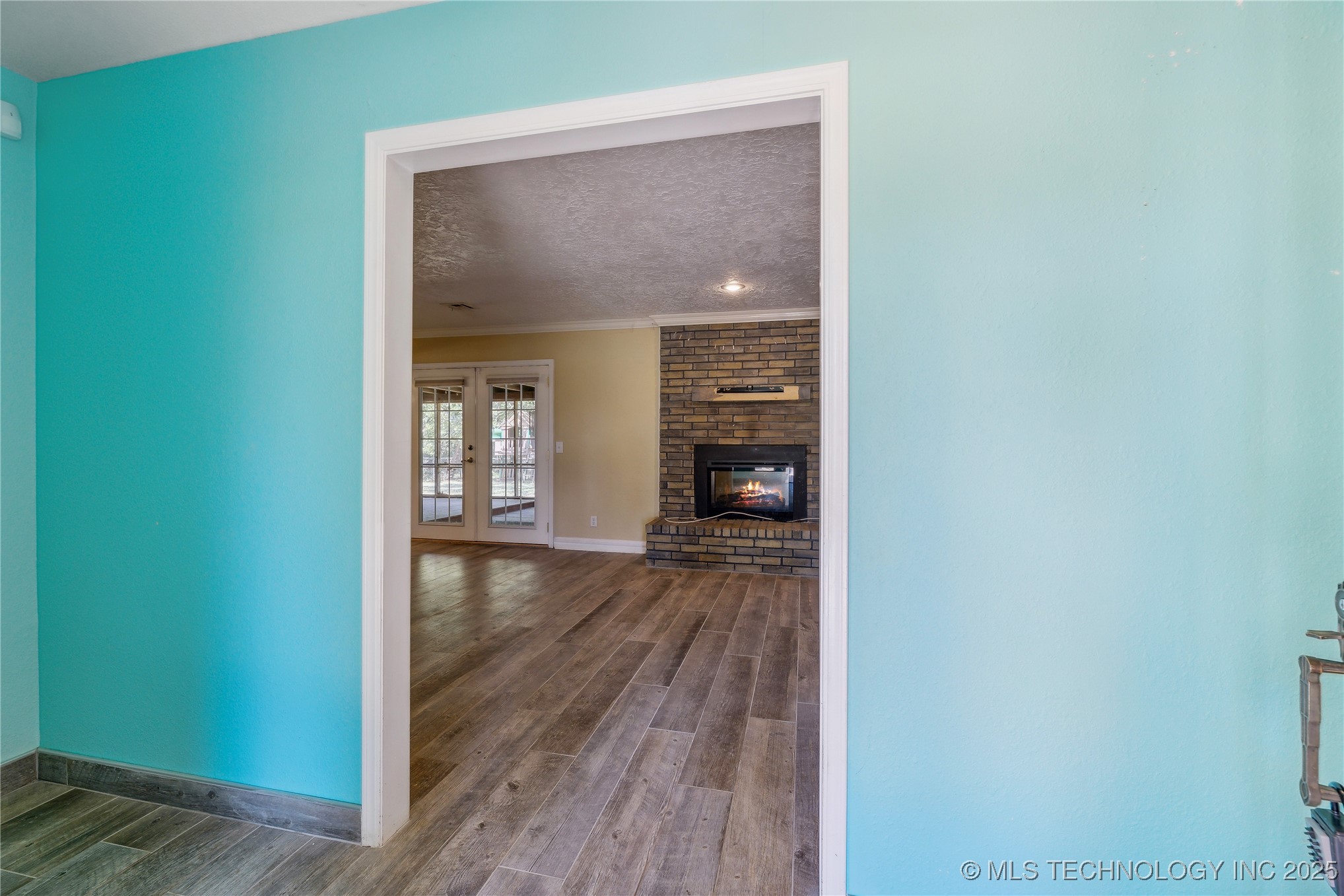 3609 E Scenic Drive Property Photo 6