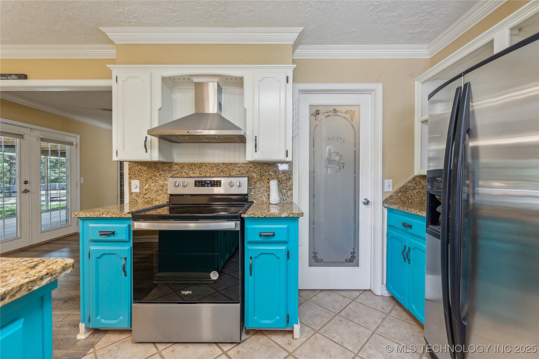 3609 E Scenic Drive Property Photo 12