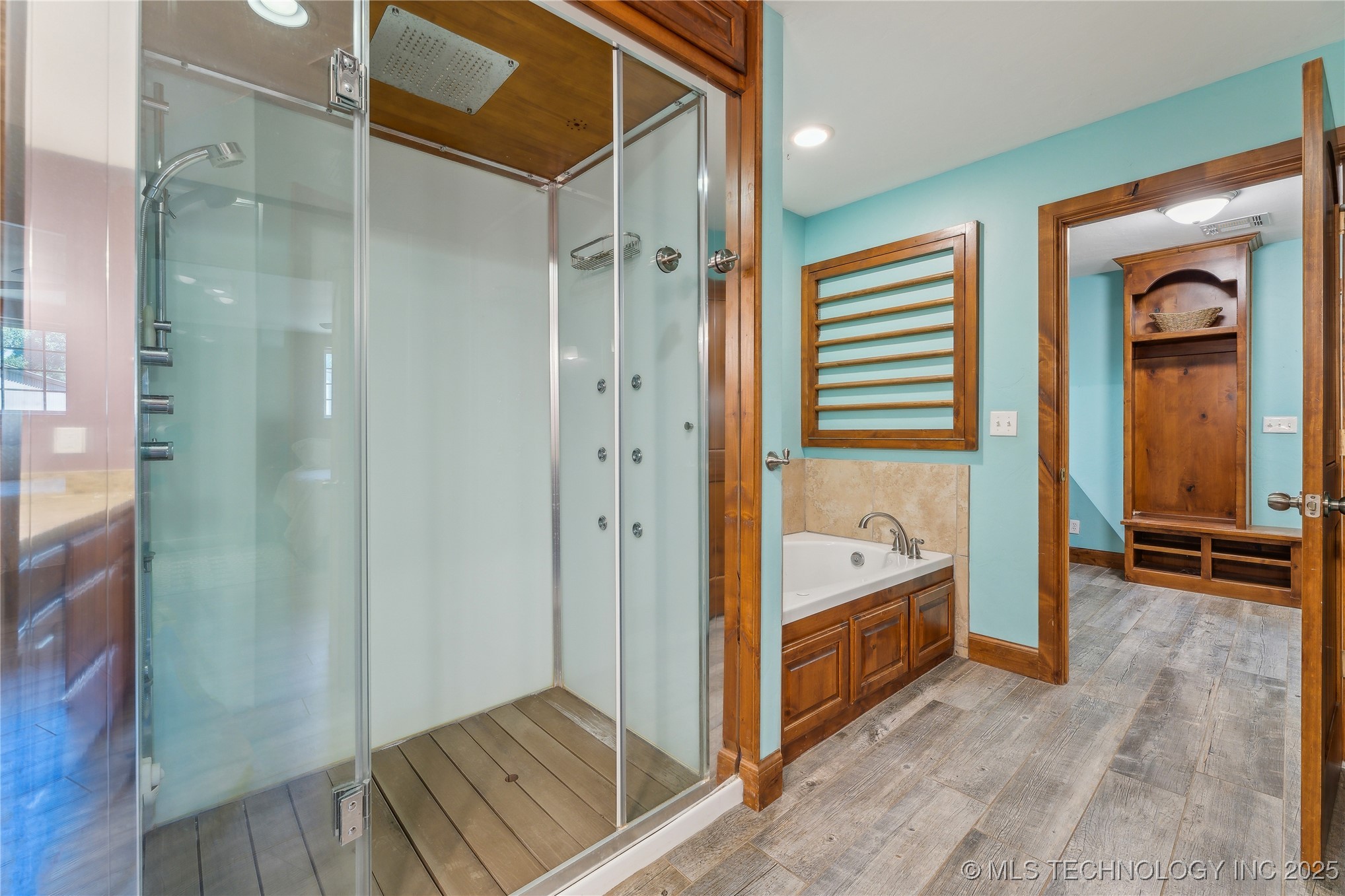 3609 E Scenic Drive Property Photo 17