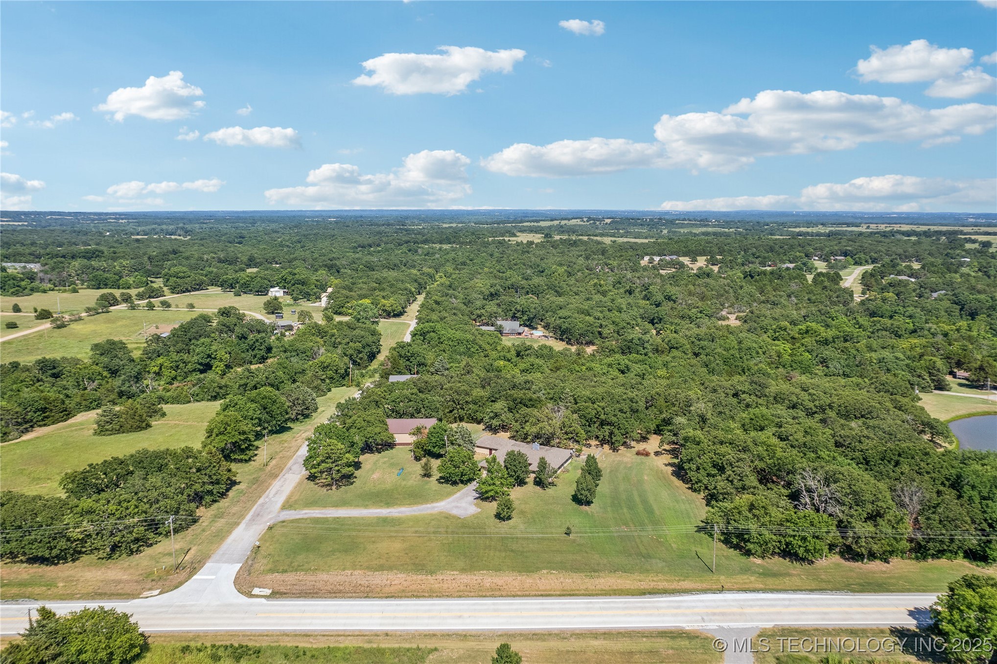 3609 E Scenic Drive Property Photo 35