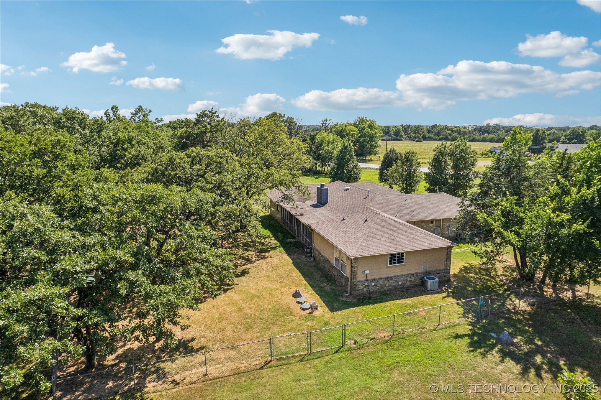 3609 E Scenic Drive Property Photo 36