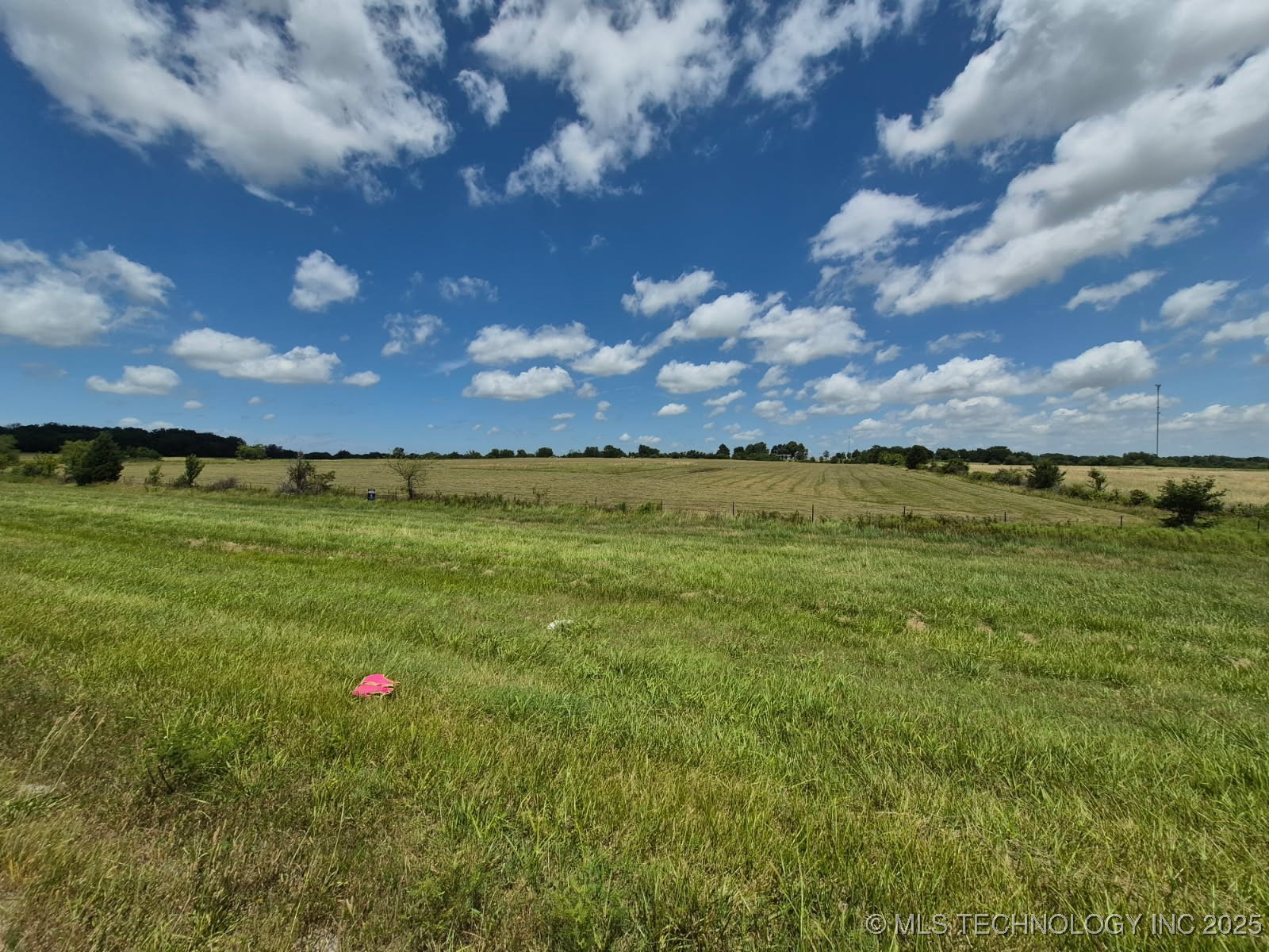 E Hwy 20 Property Photo 3