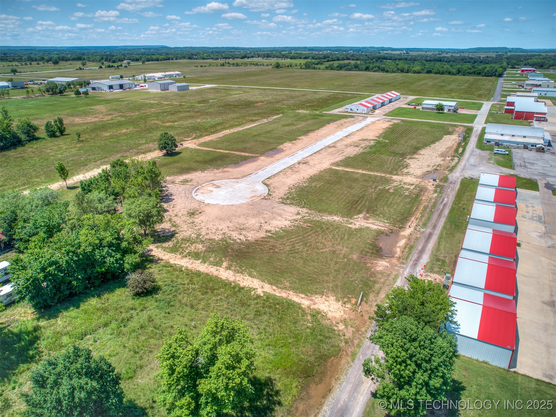 1132 N Amelia Lane Property Photo 16