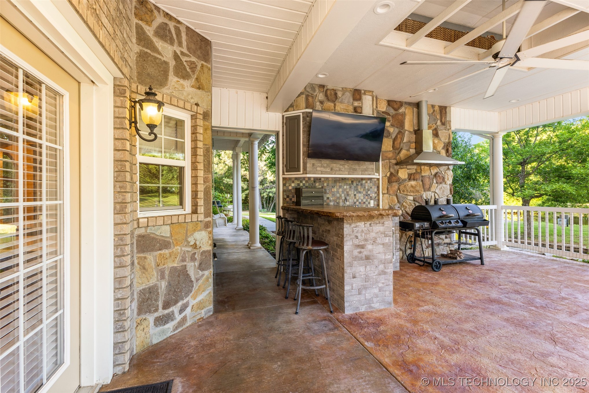 721 S Forrest Property Photo 38