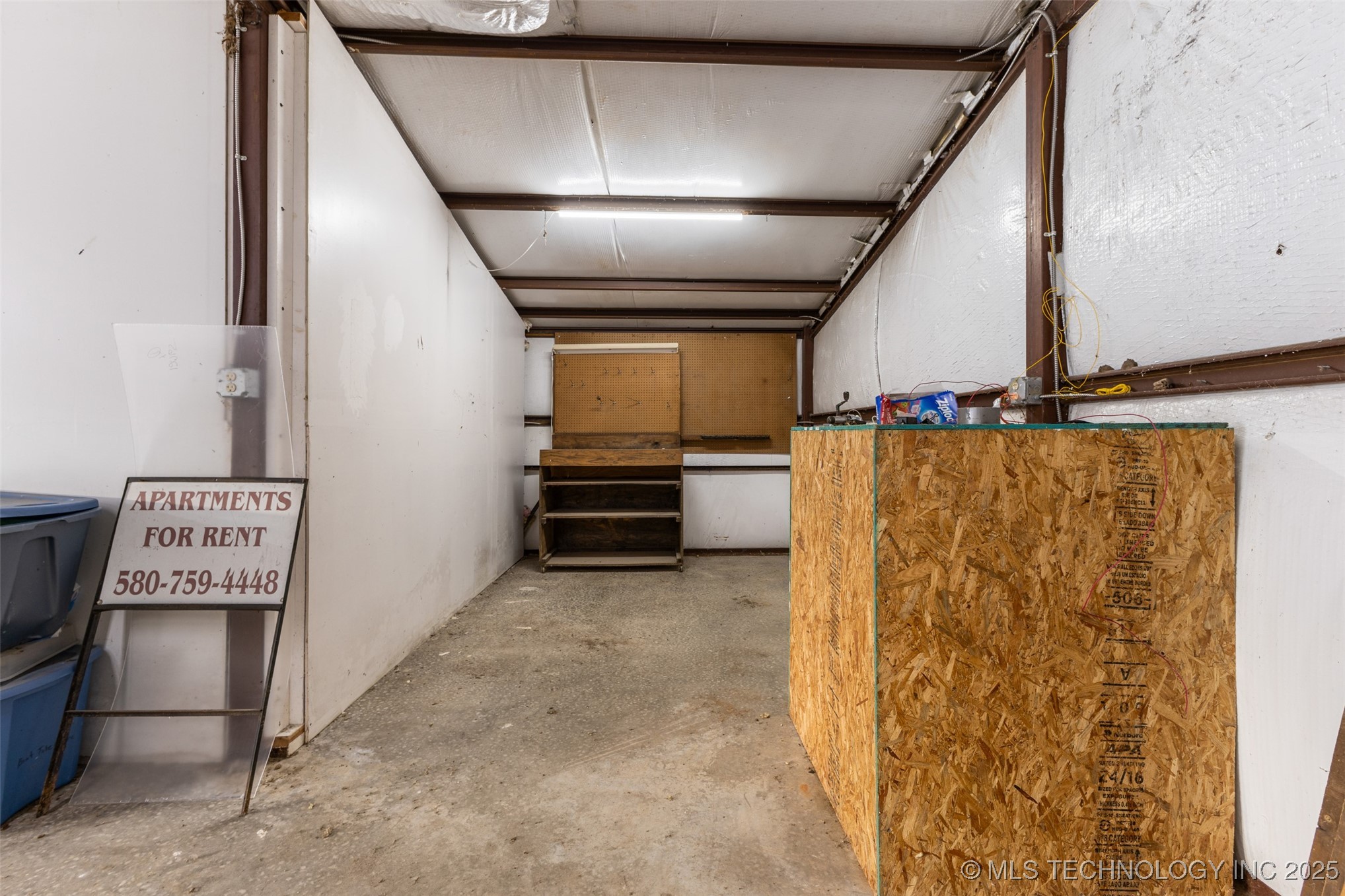 721 S Forrest Property Photo 46