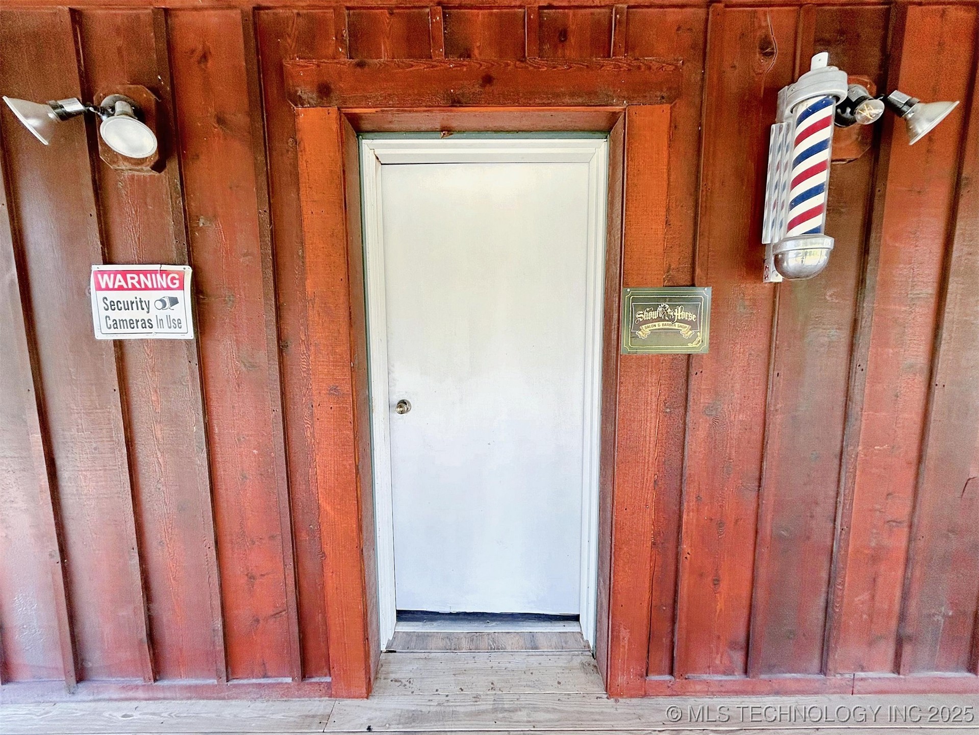 6753 E 620 Road Property Photo 4