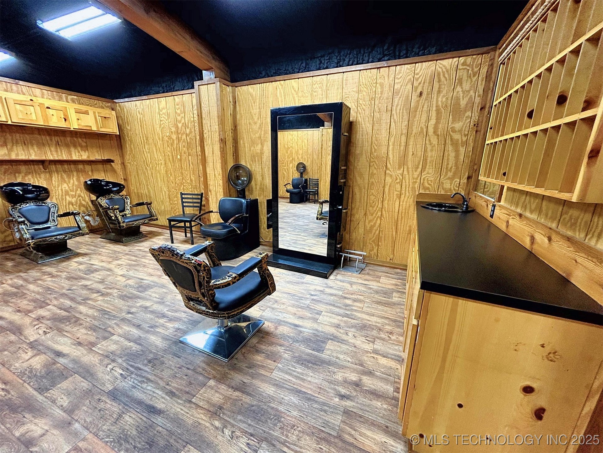 6753 E 620 Road Property Photo 10