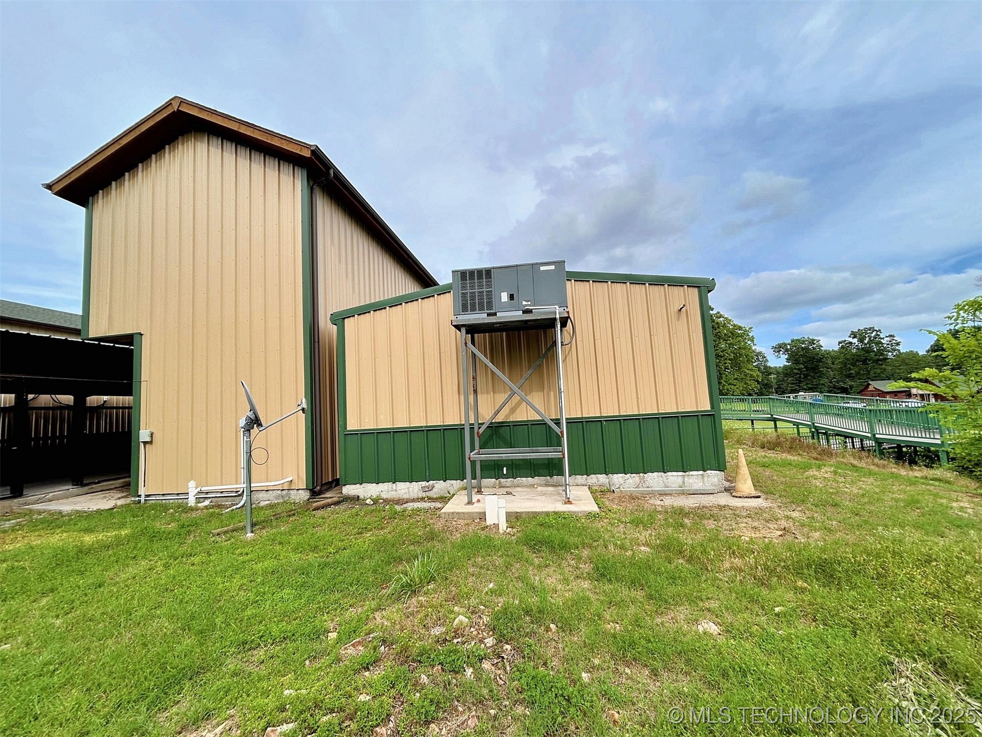 6753 E 620 Road Property Photo 78