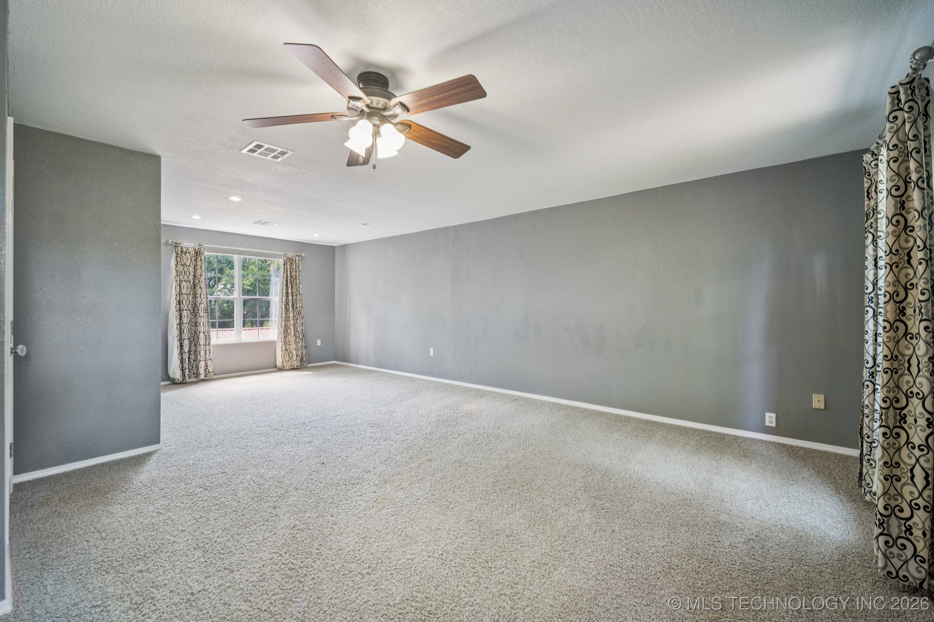 16602 S 203rd East Avenue Property Photo 23