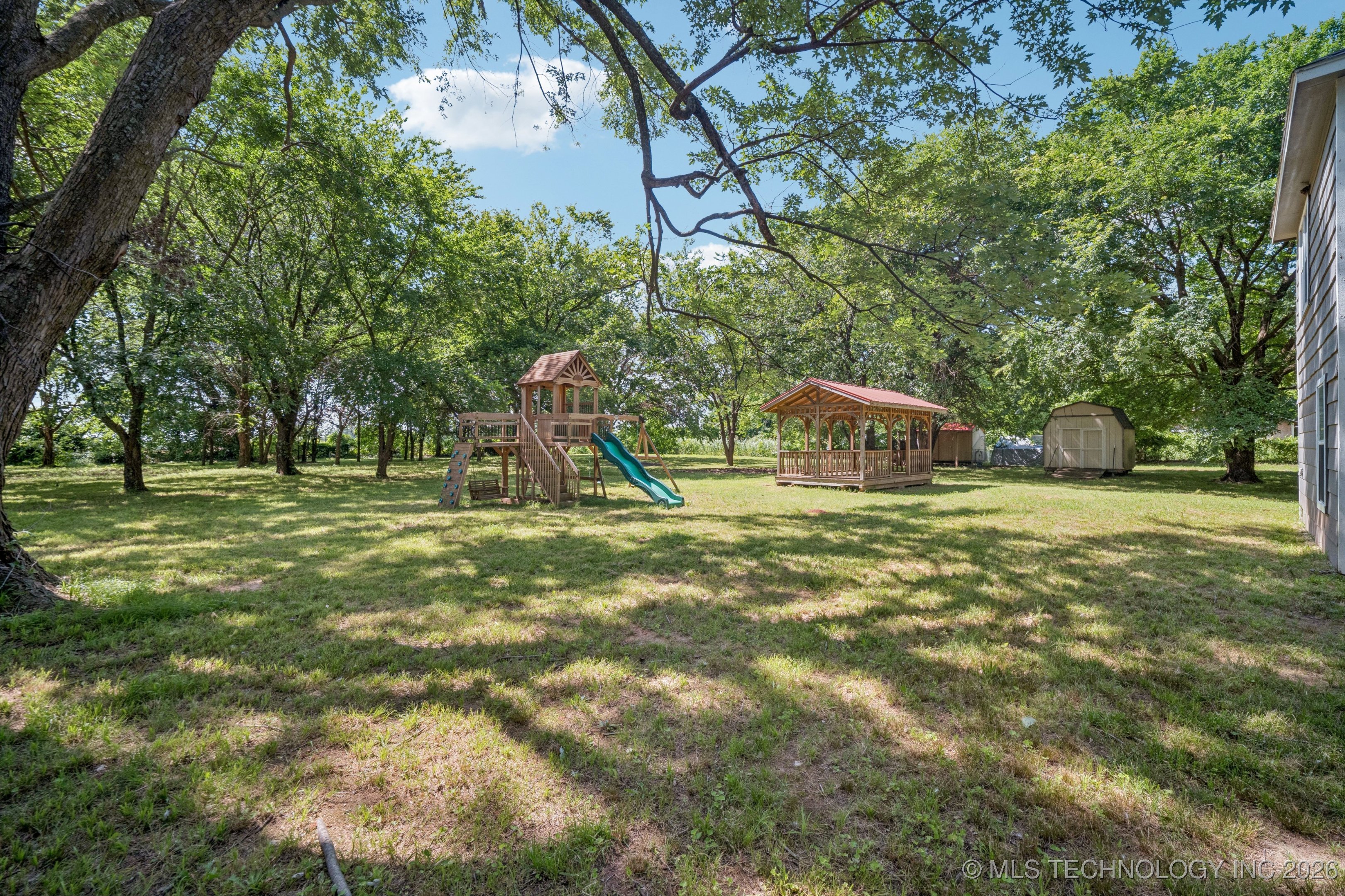 16602 S 203rd East Avenue Property Photo 32