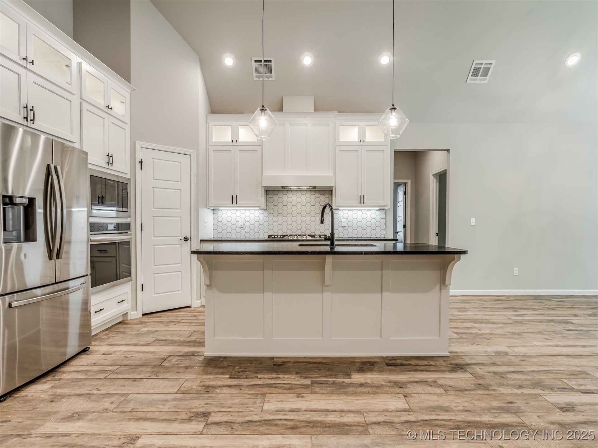 3610 S Fir Court Property Photo 14