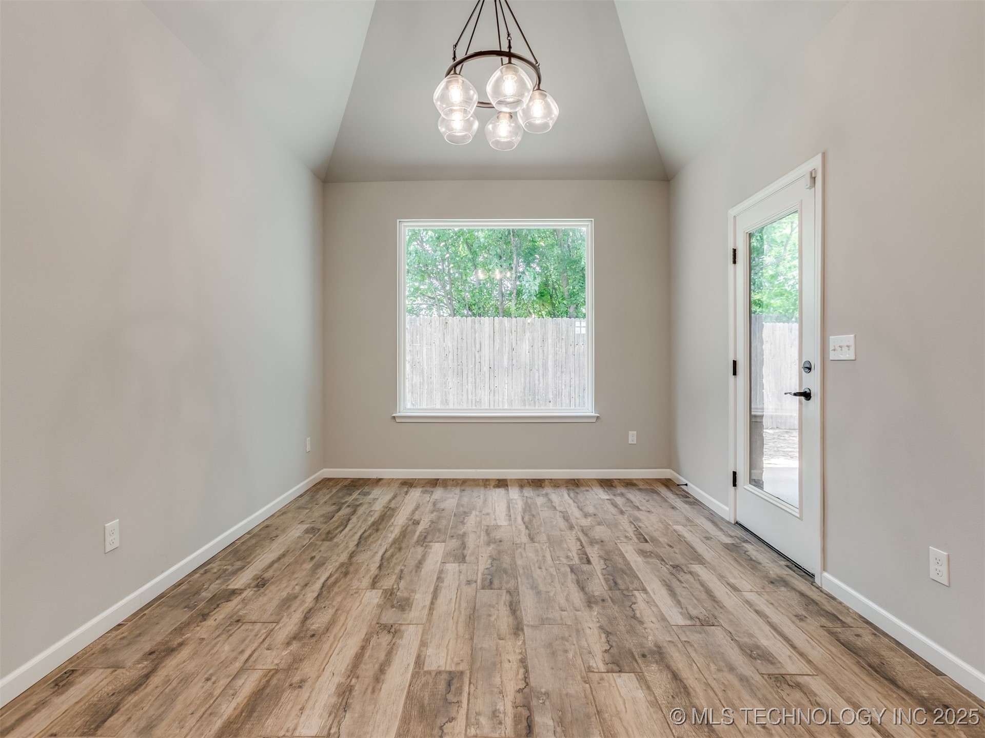 3610 S Fir Court Property Photo 22