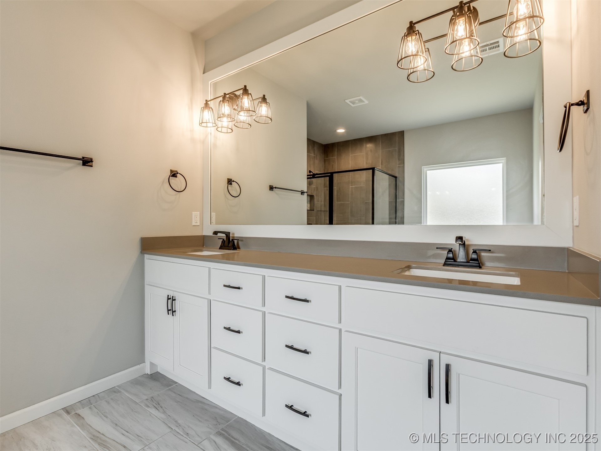 3610 S Fir Court Property Photo 27