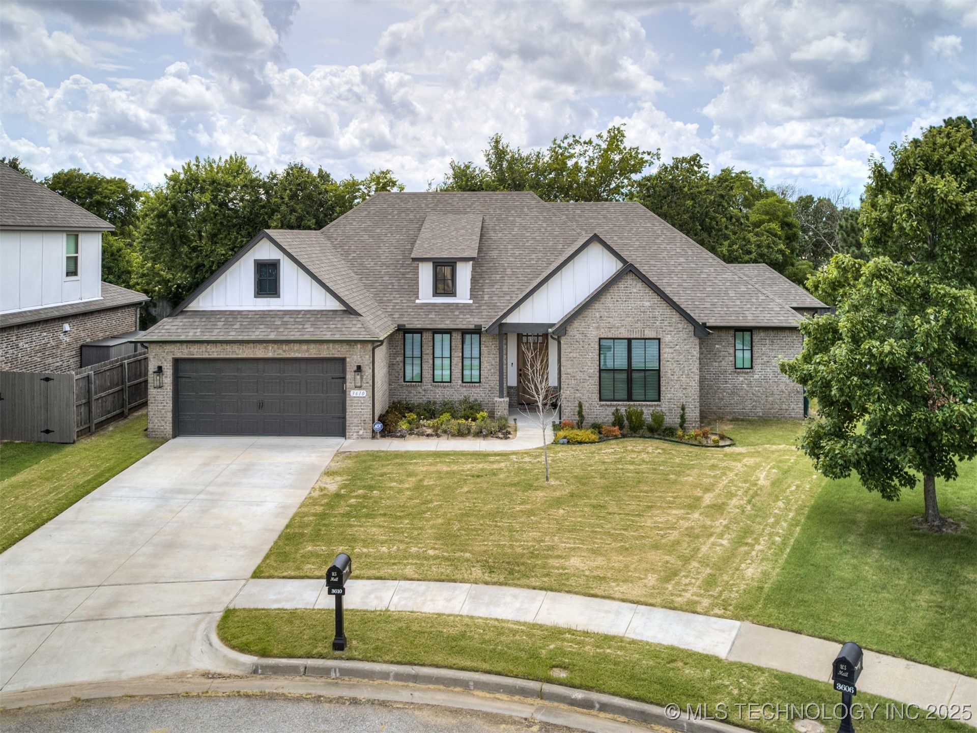 3610 S Fir Court Property Photo 44