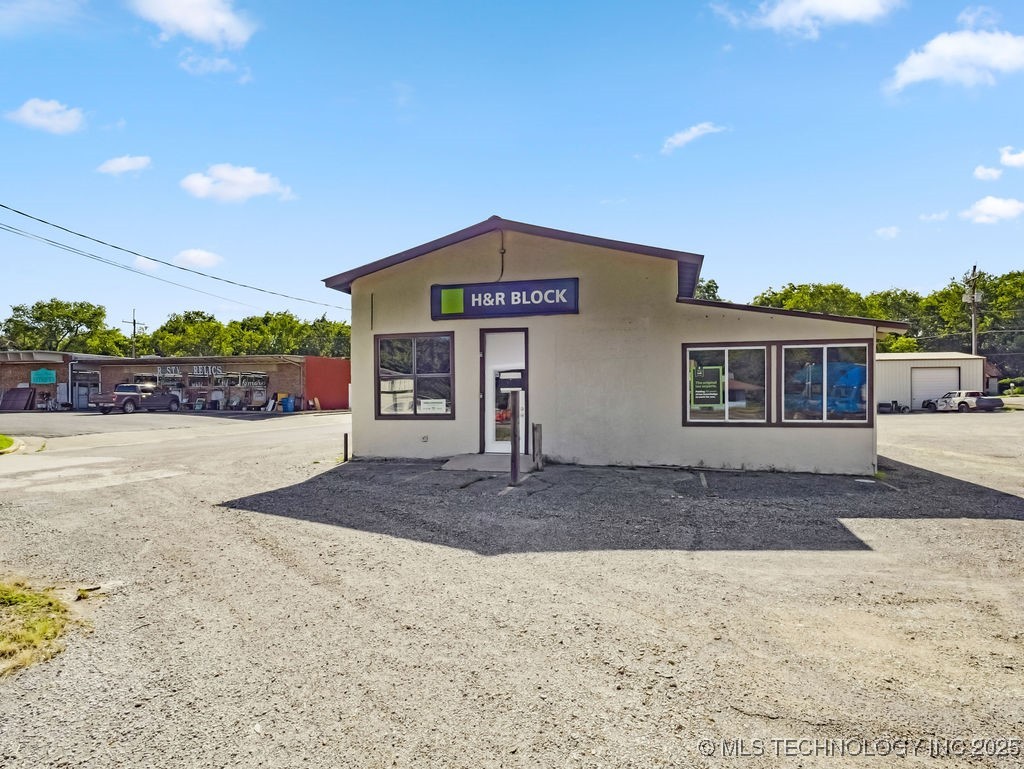 853 S Mississippi Street Property Photo 4