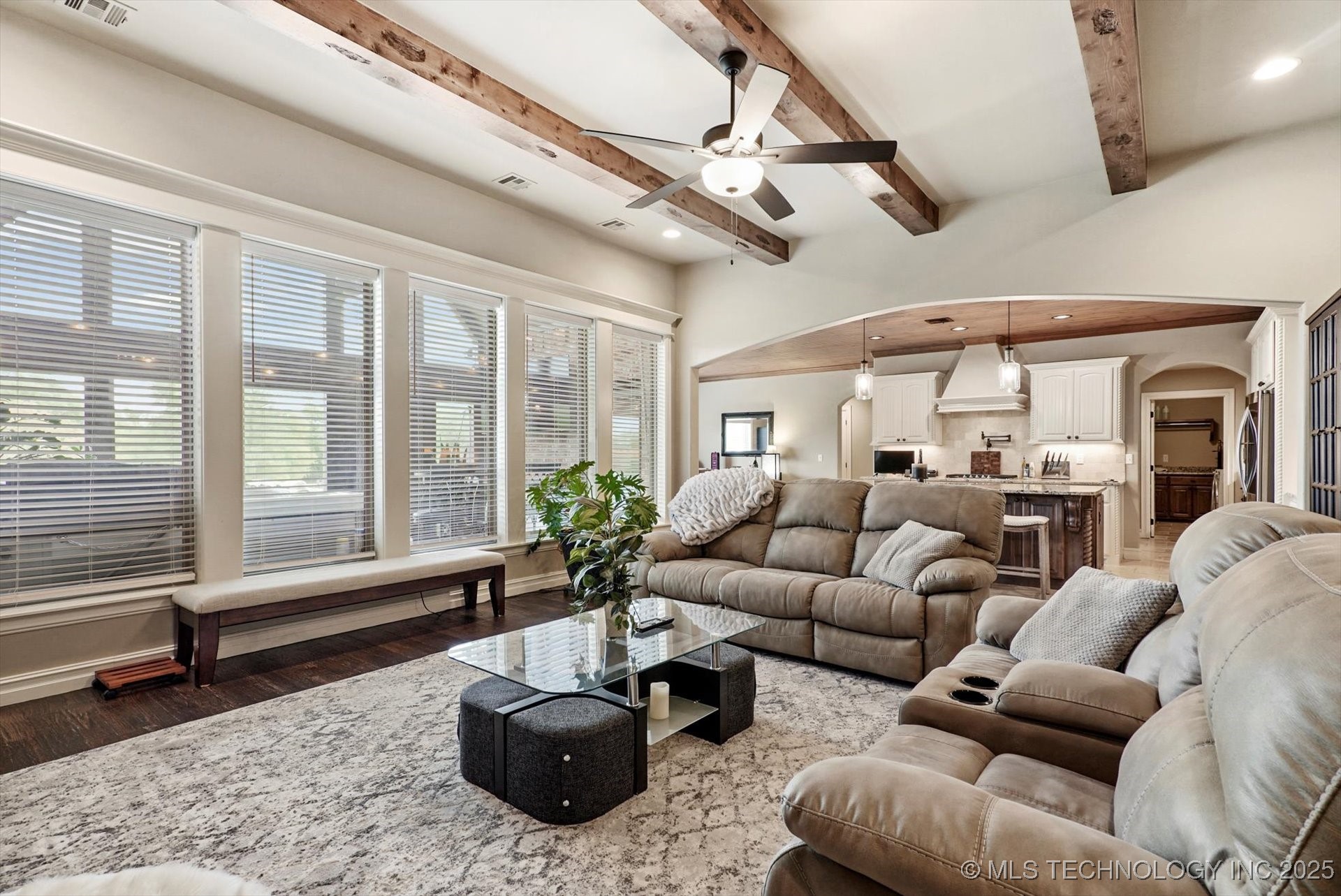 10611 N 159th East Avenue Property Photo 7