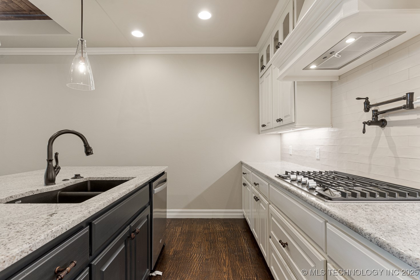 9214 E 62nd Court S Property Photo 13