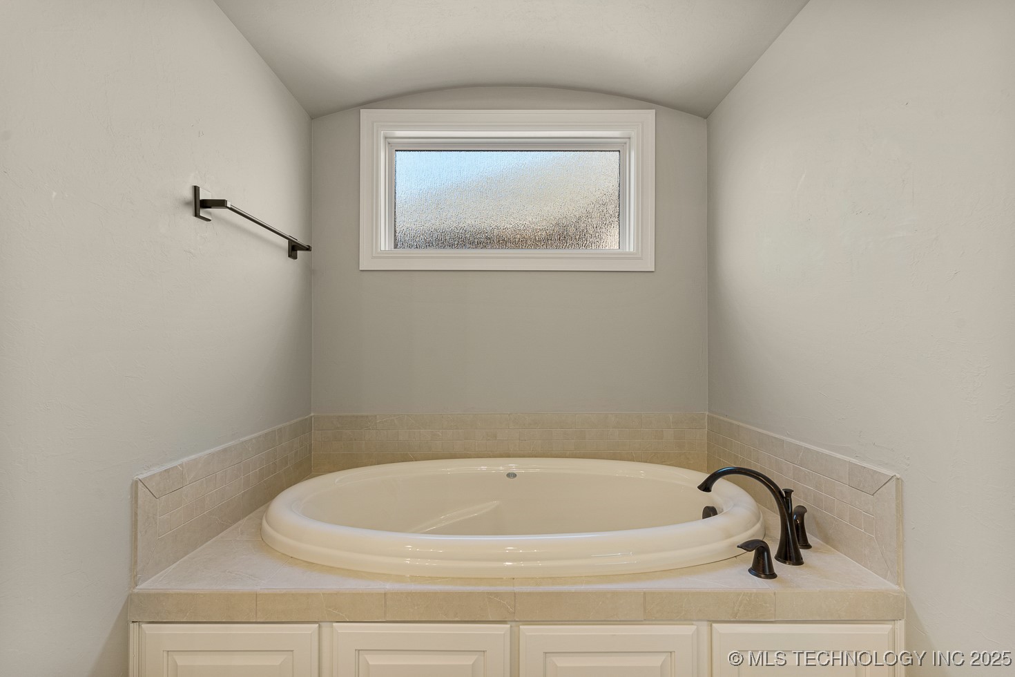 9214 E 62nd Court S Property Photo 20