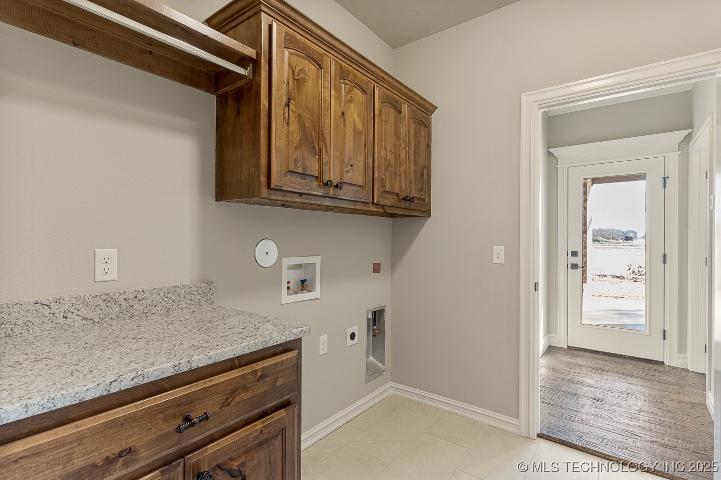 9214 E 62nd Court S Property Photo 24