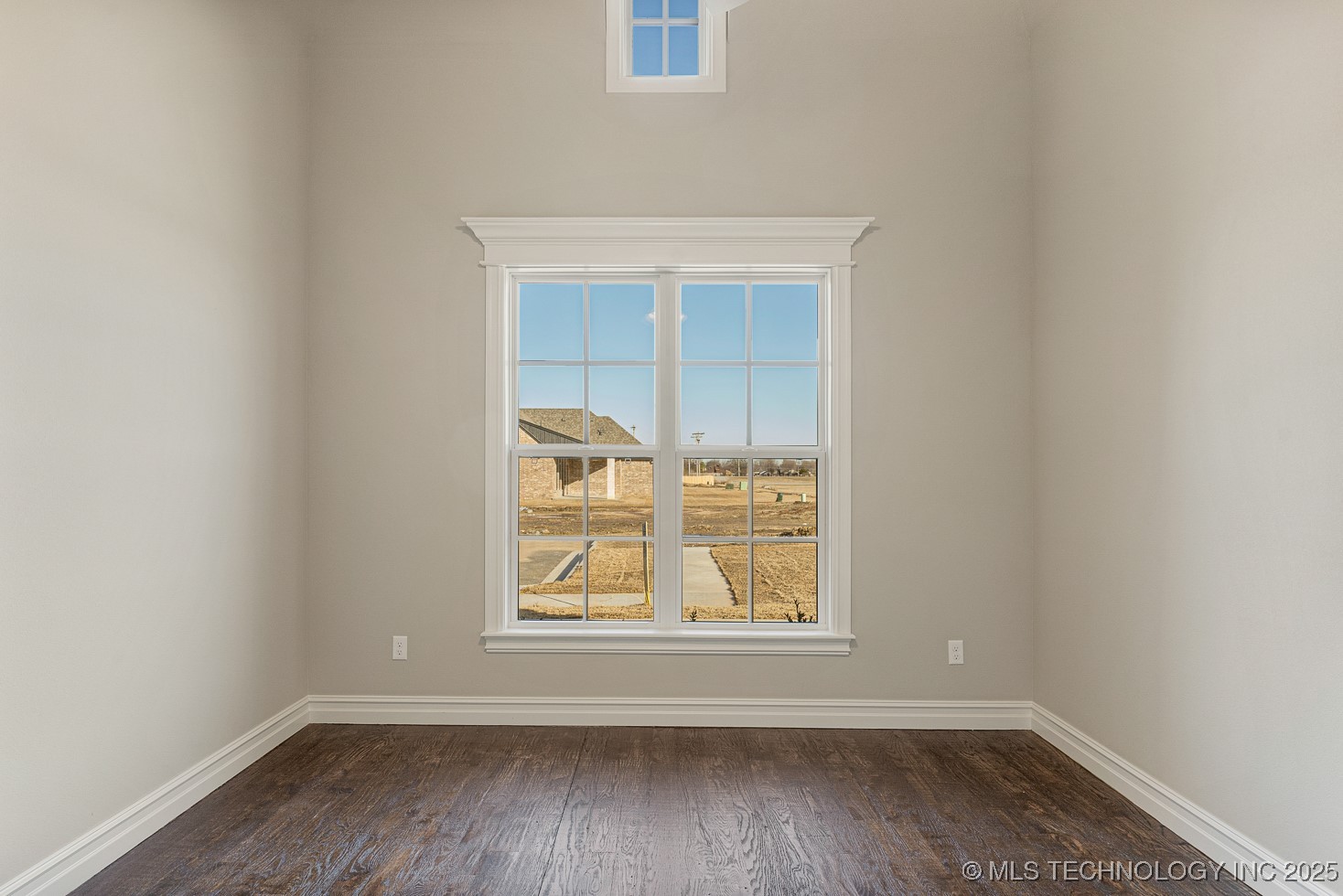 9214 E 62nd Court S Property Photo 27