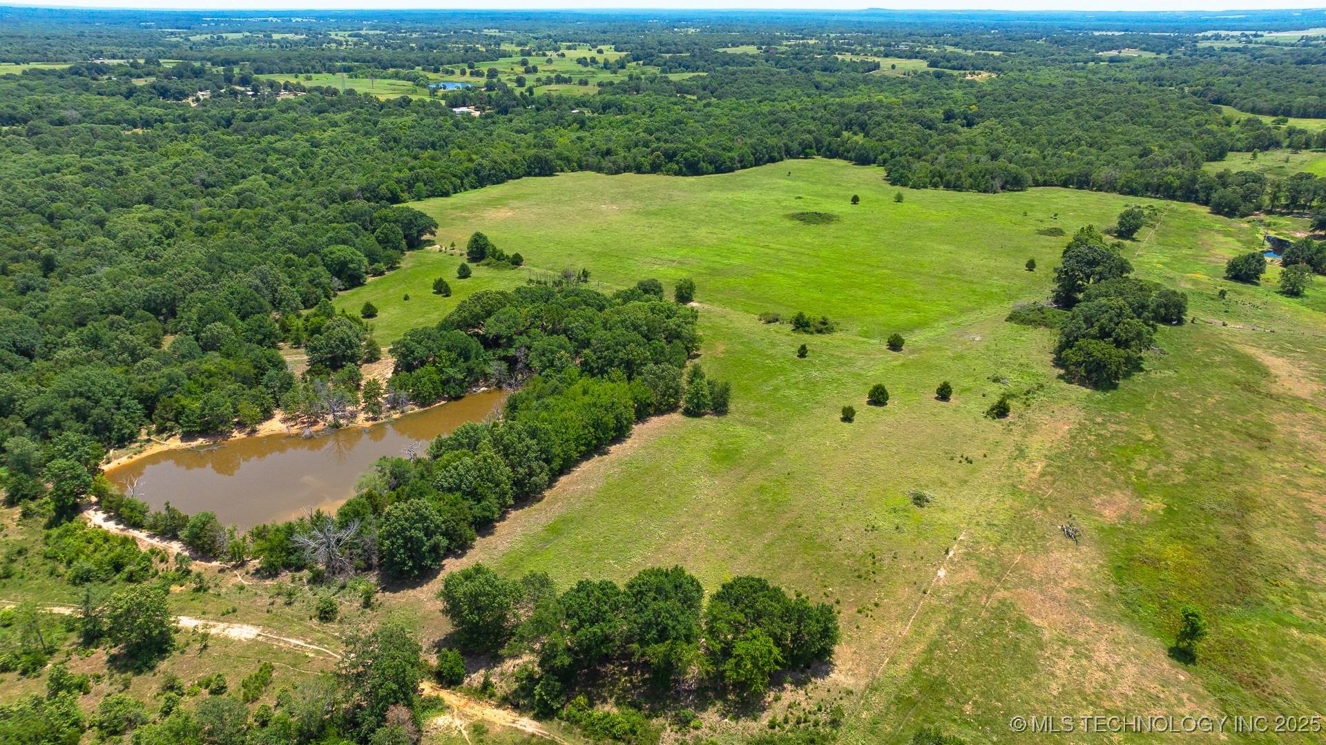 10849 S Sawmill Property Photo 2