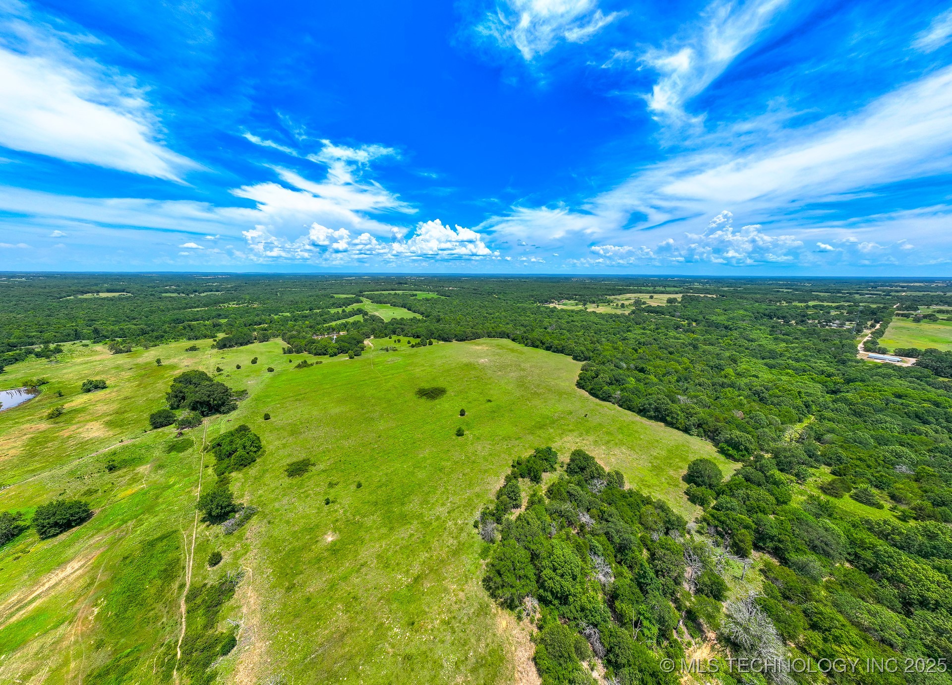 10849 S Sawmill Property Photo 12