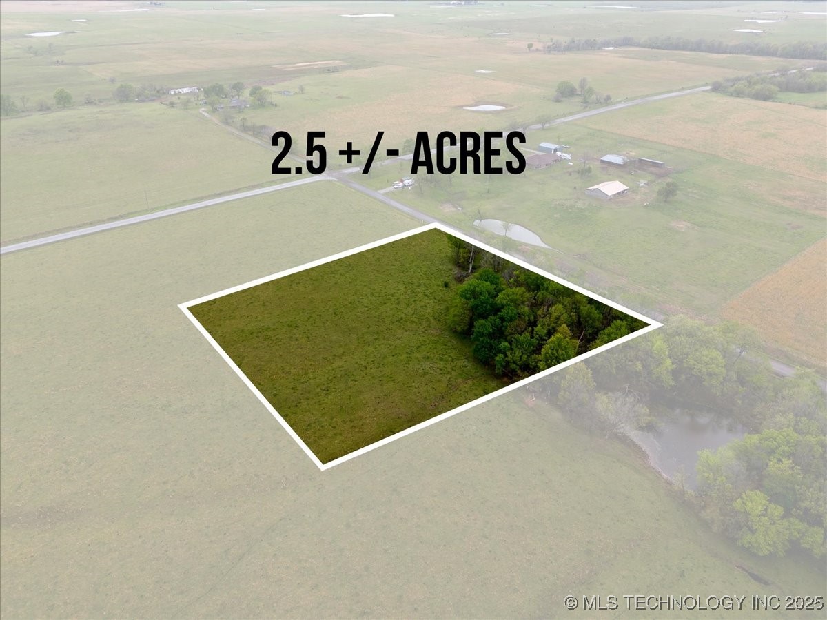 02 E 210 Road Property Photo 8