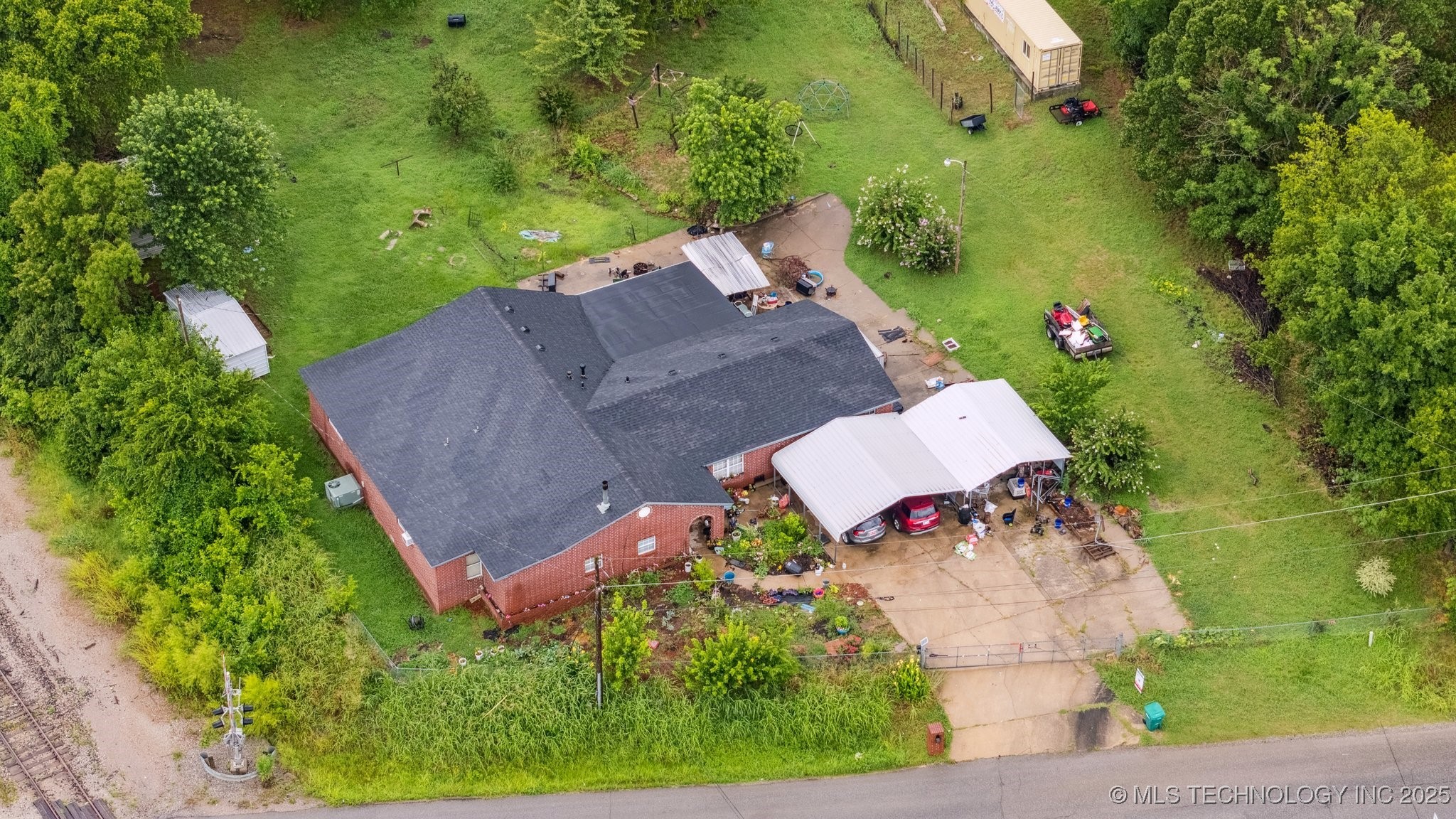 10 Sahoma Lake Road Property Photo 1