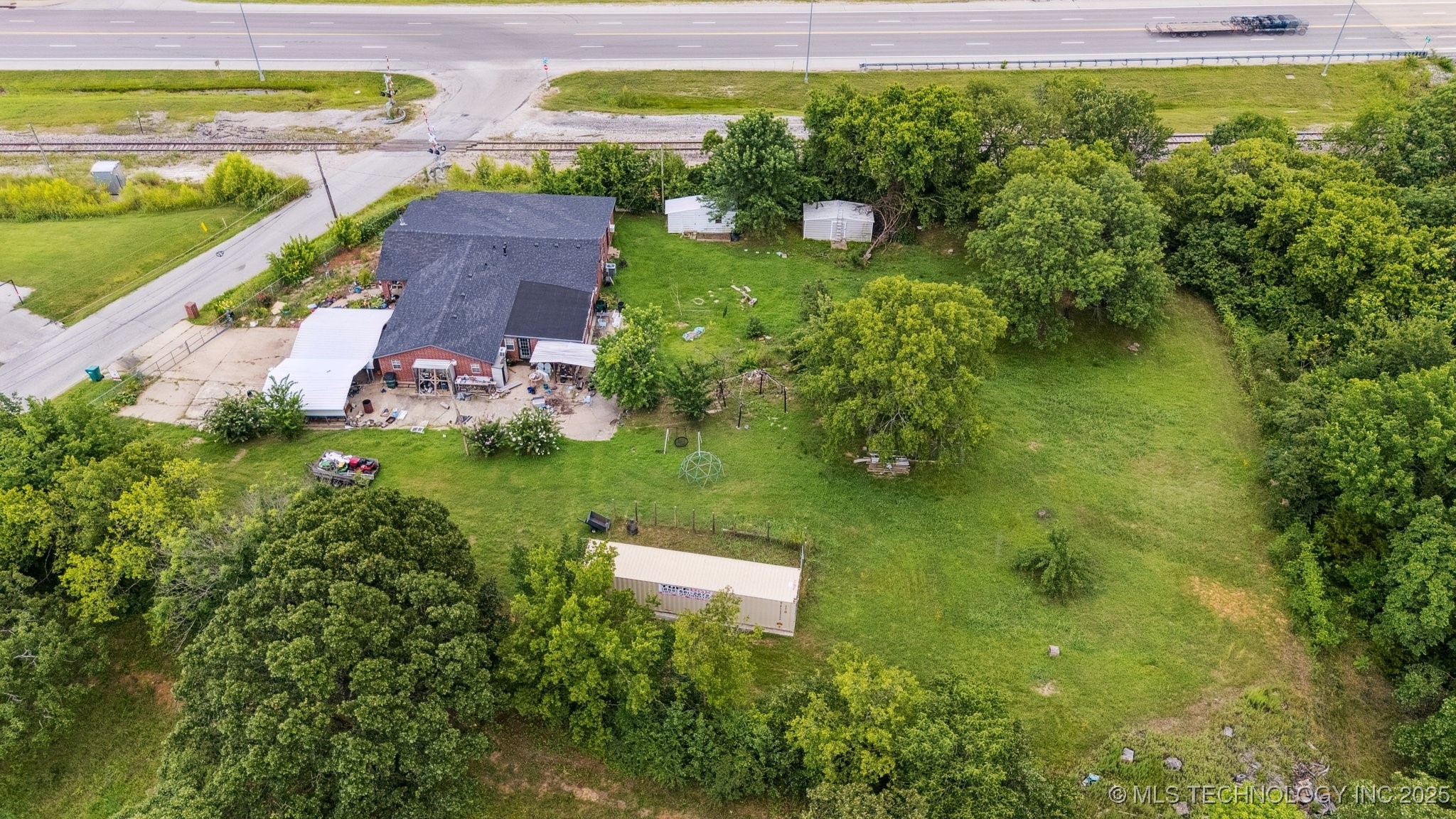 10 Sahoma Lake Road Property Photo 8