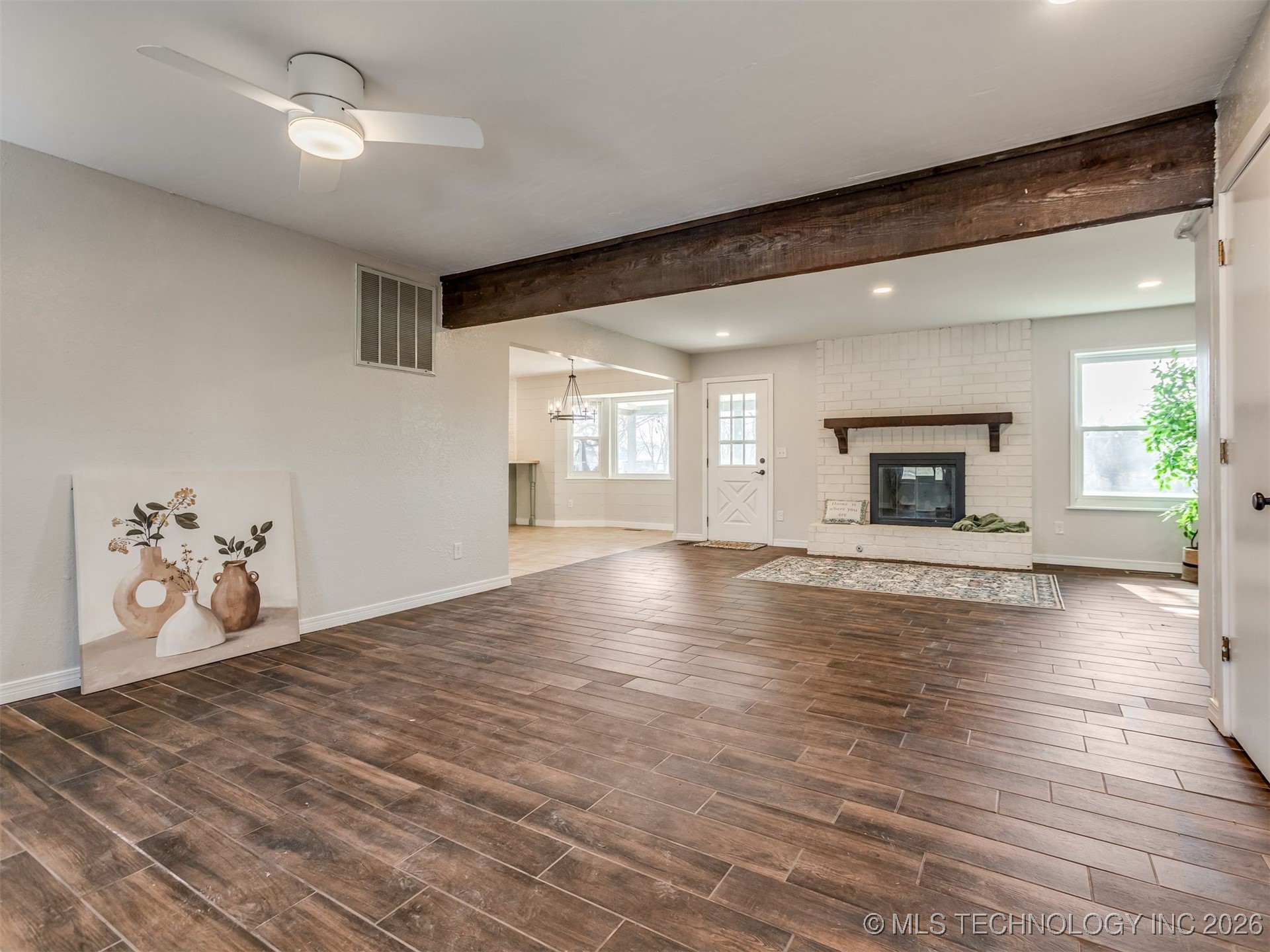 14744 E 74th Street North Property Photo 9