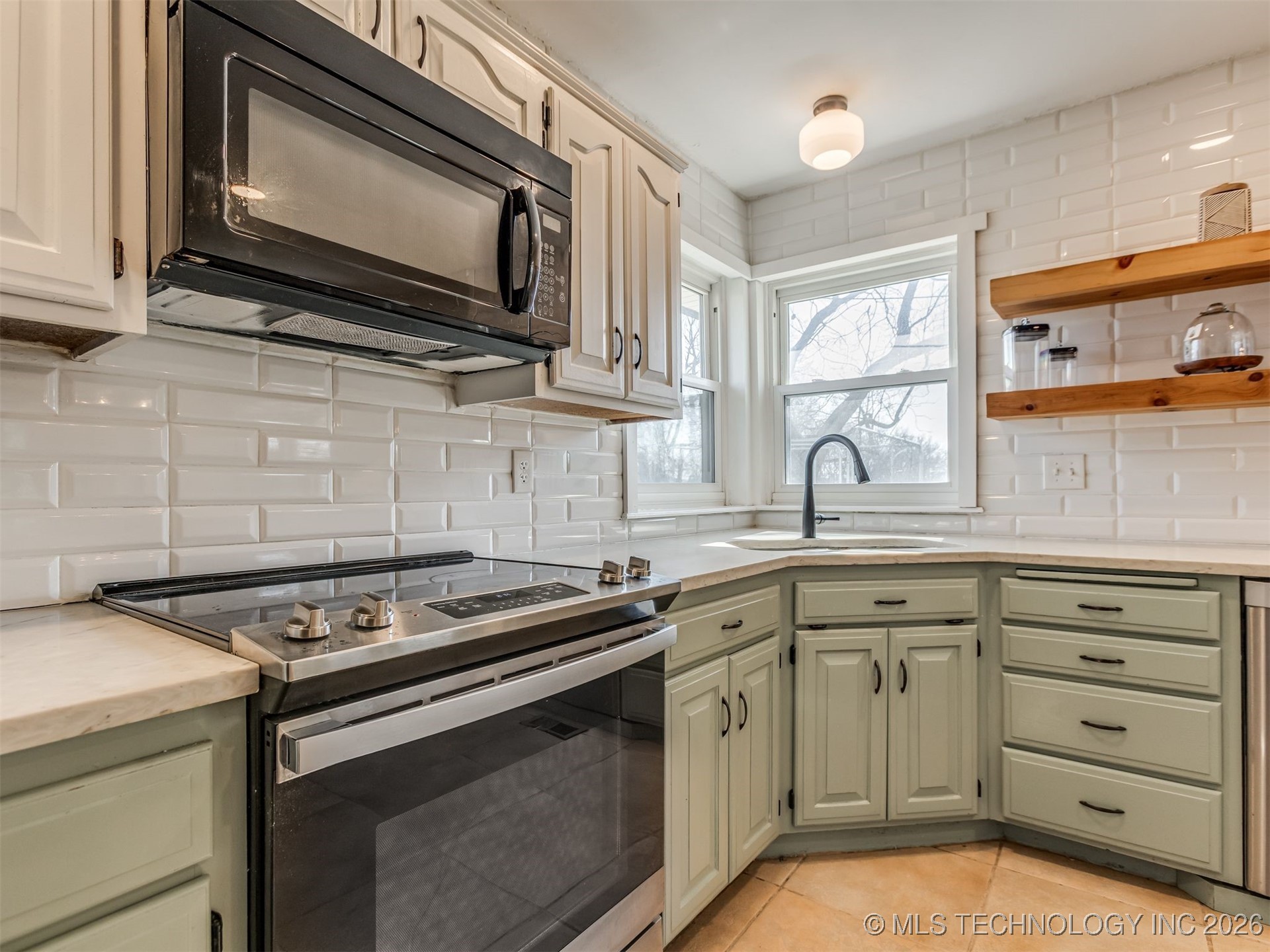 14744 E 74th Street North Property Photo 15