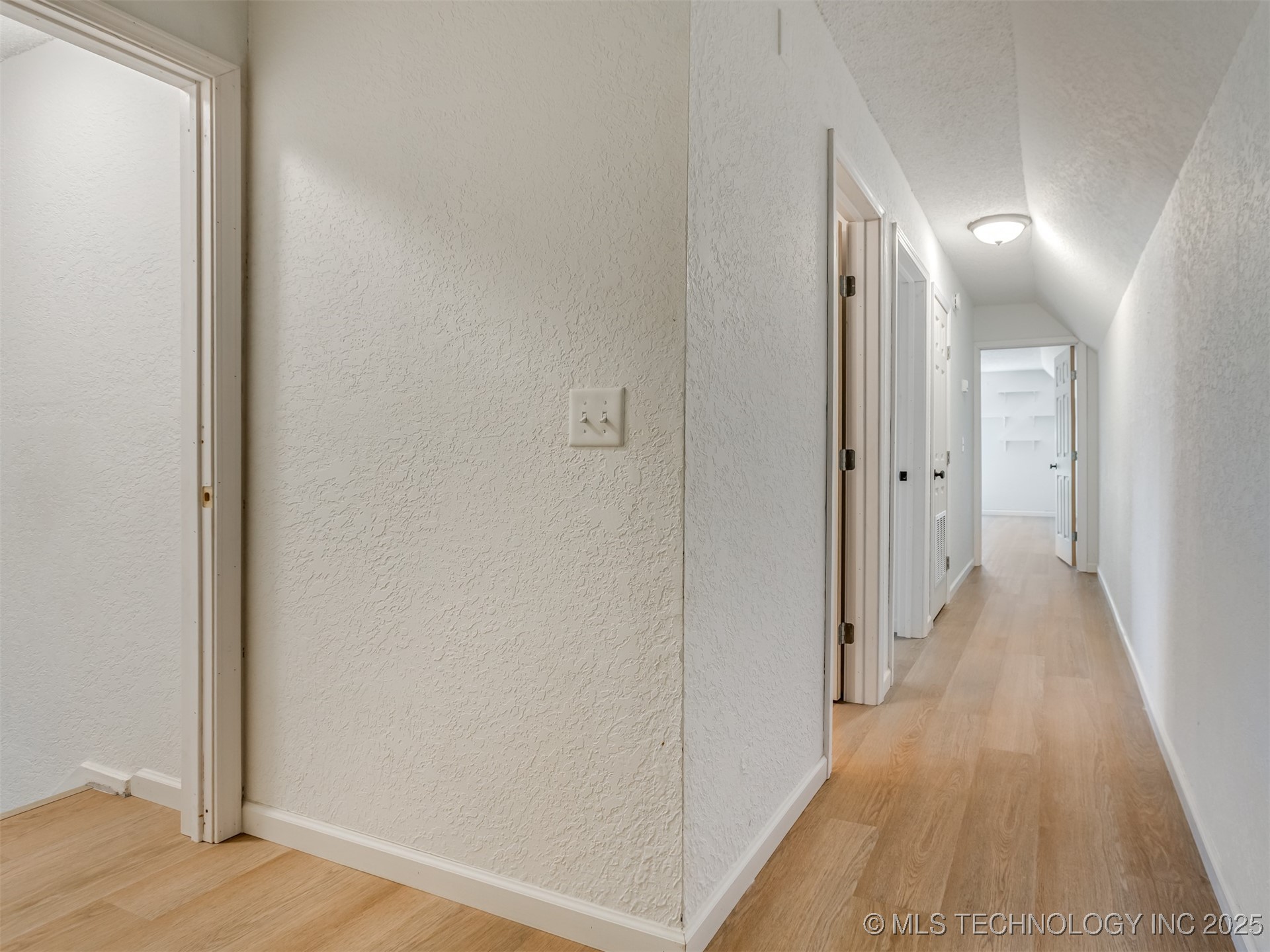 14744 E 74th Street North Property Photo 29