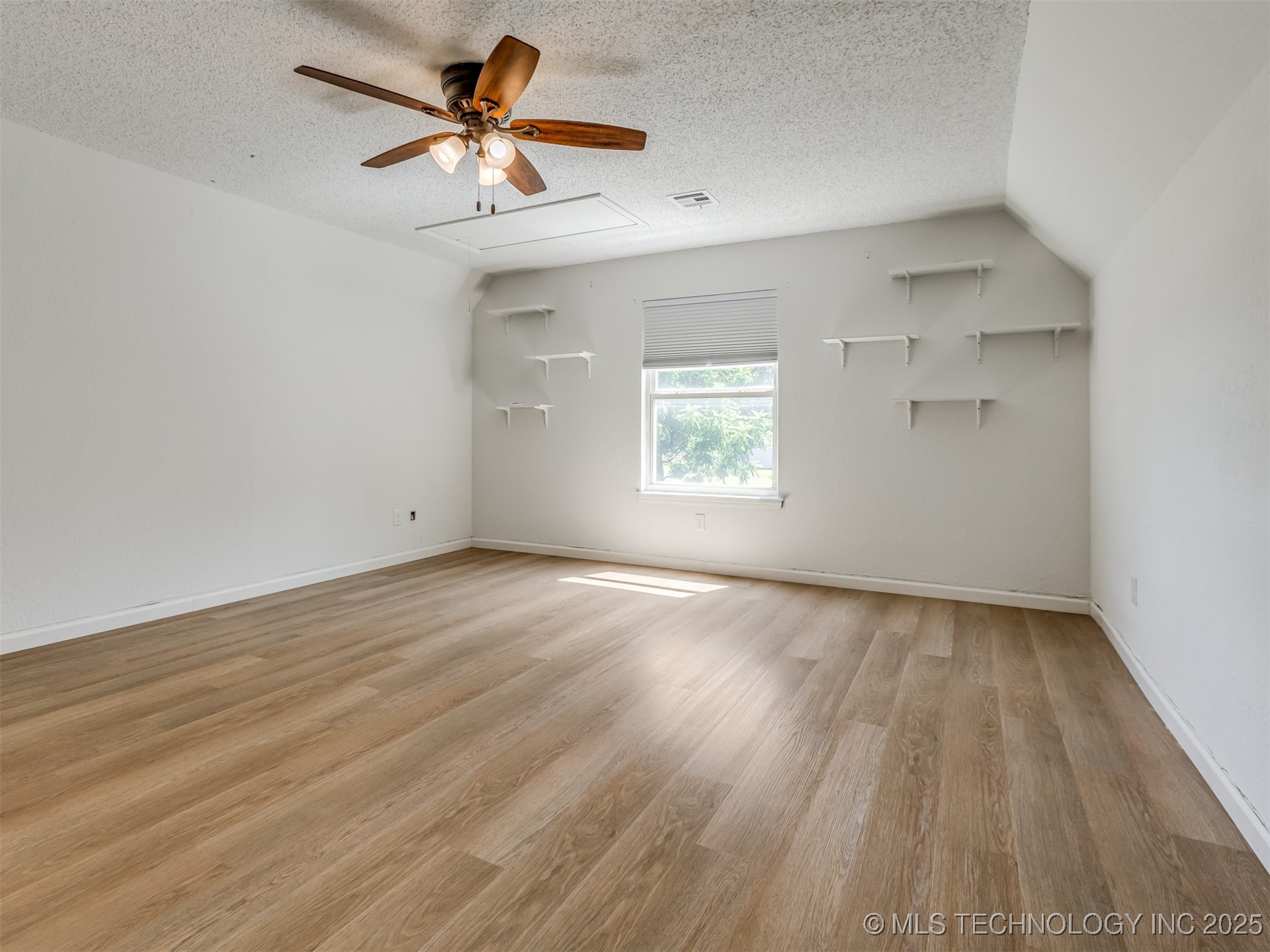 14744 E 74th Street North Property Photo 30