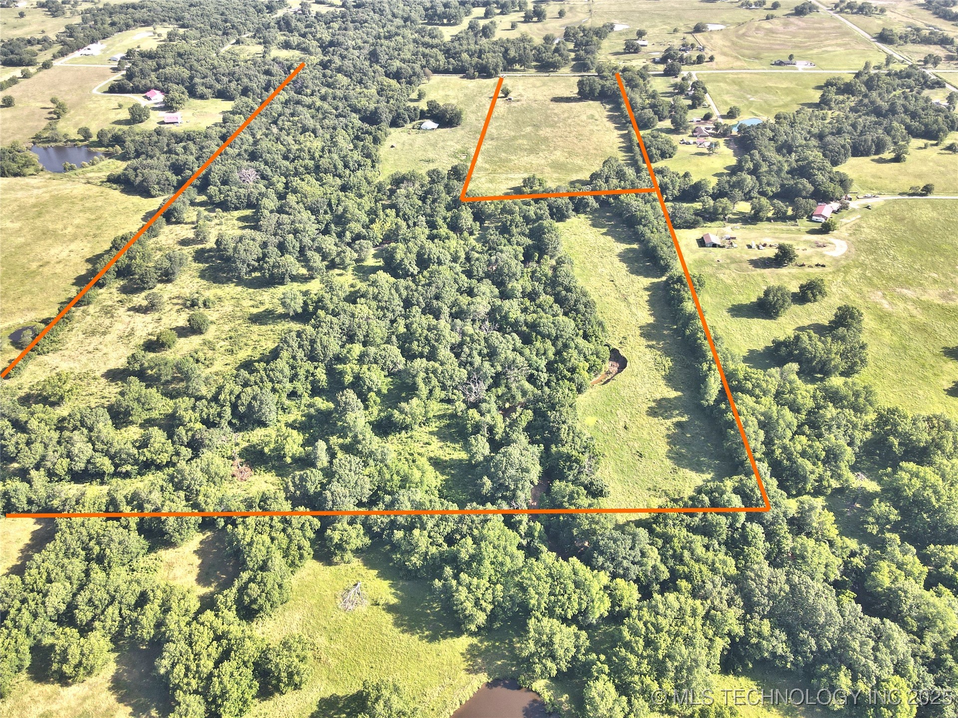 Harreld Road Property Photo 3