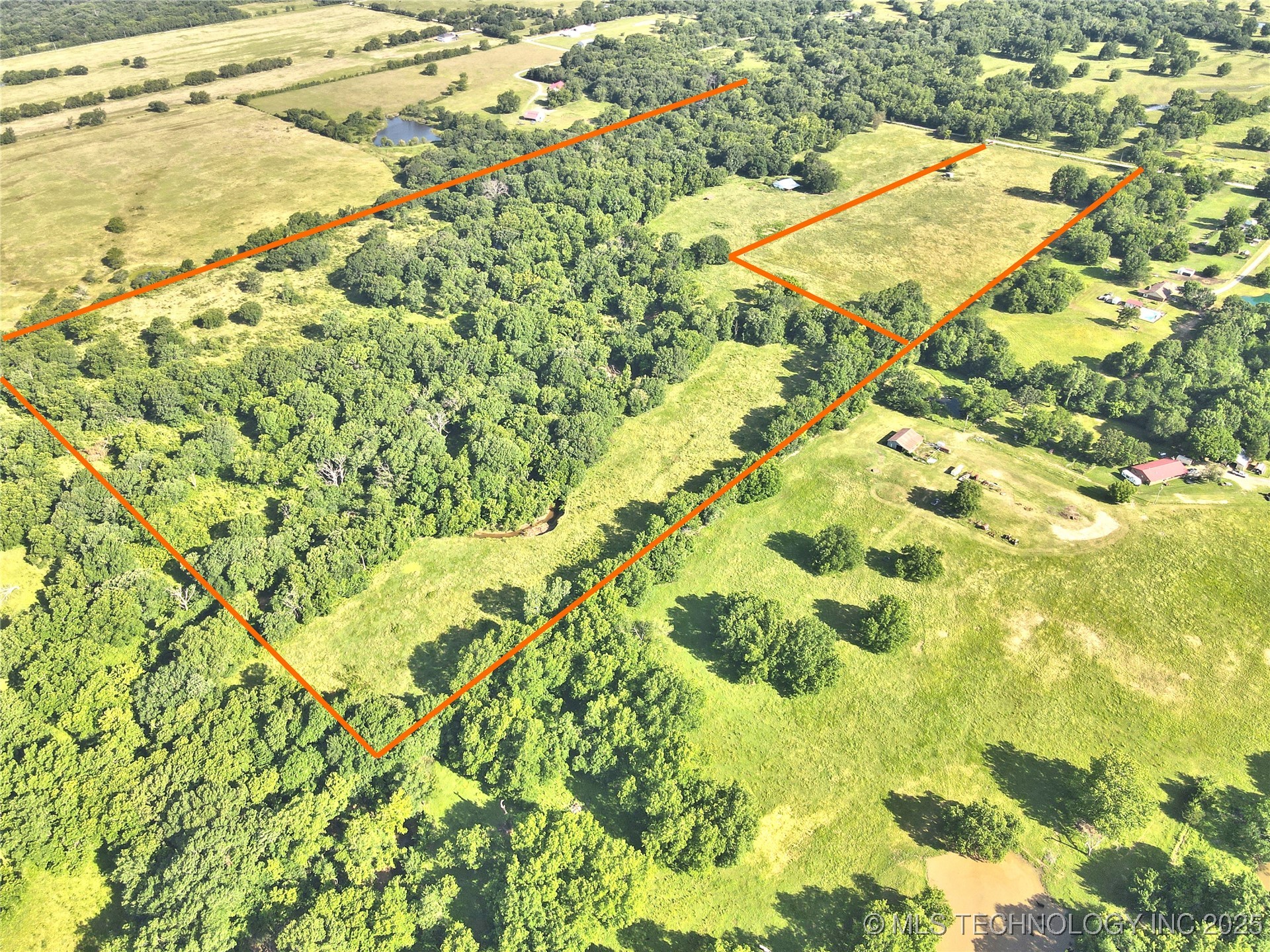 Harreld Road Property Photo 4