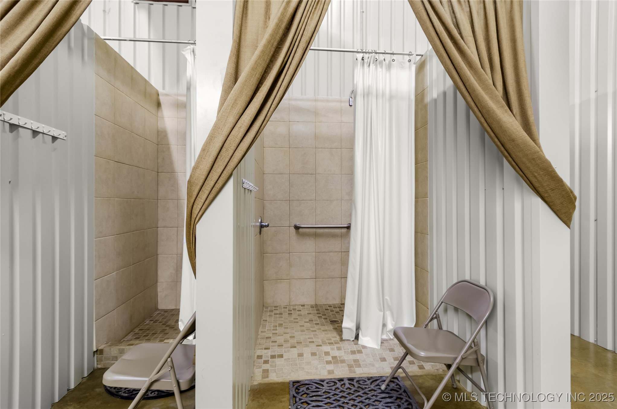 29250 E 1930 Road Property Photo 21