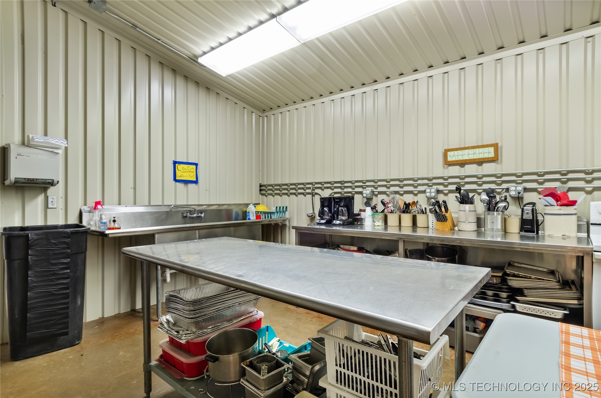 29250 E 1930 Road Property Photo 27