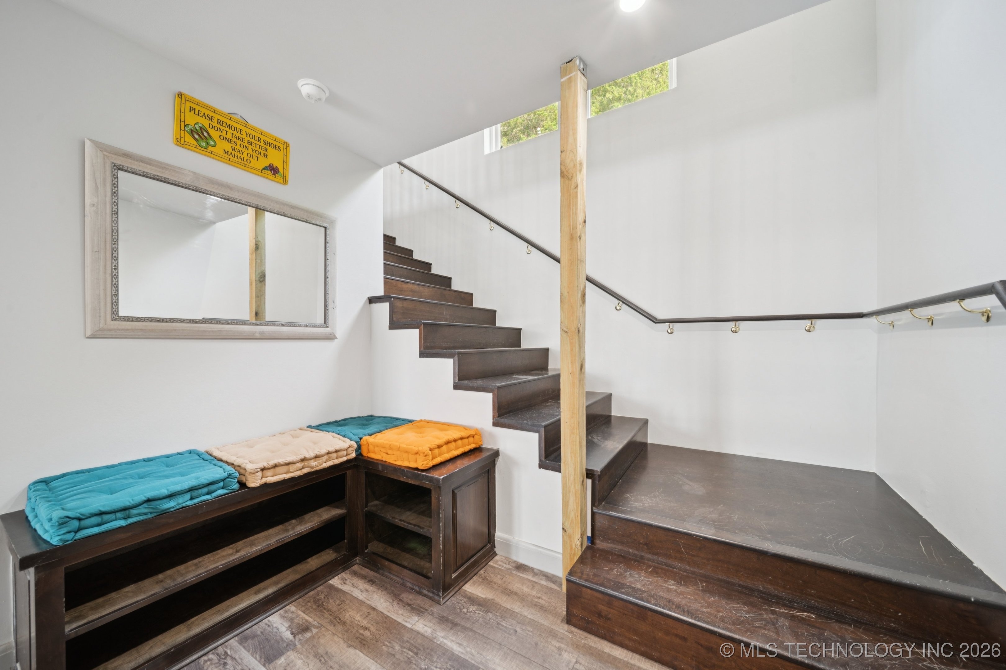 662 Se 4439 Loop Property Photo 26