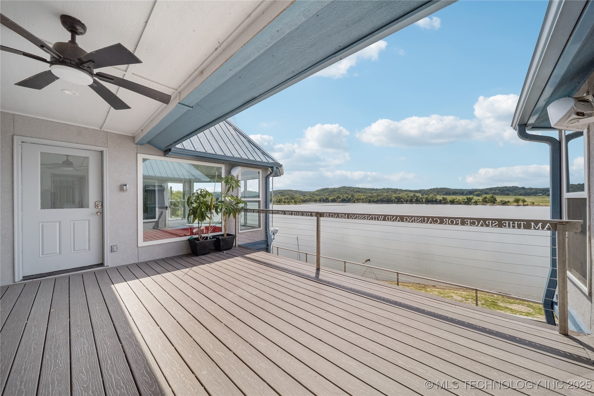 662 Se 4439 Loop Property Photo 32