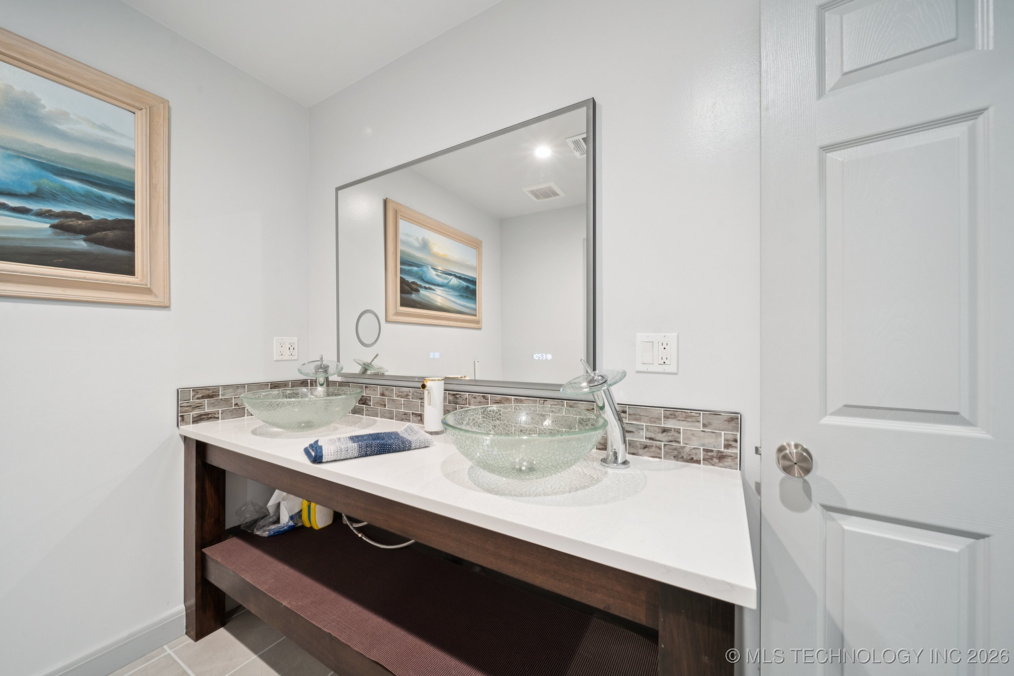 662 Se 4439 Loop Property Photo 45