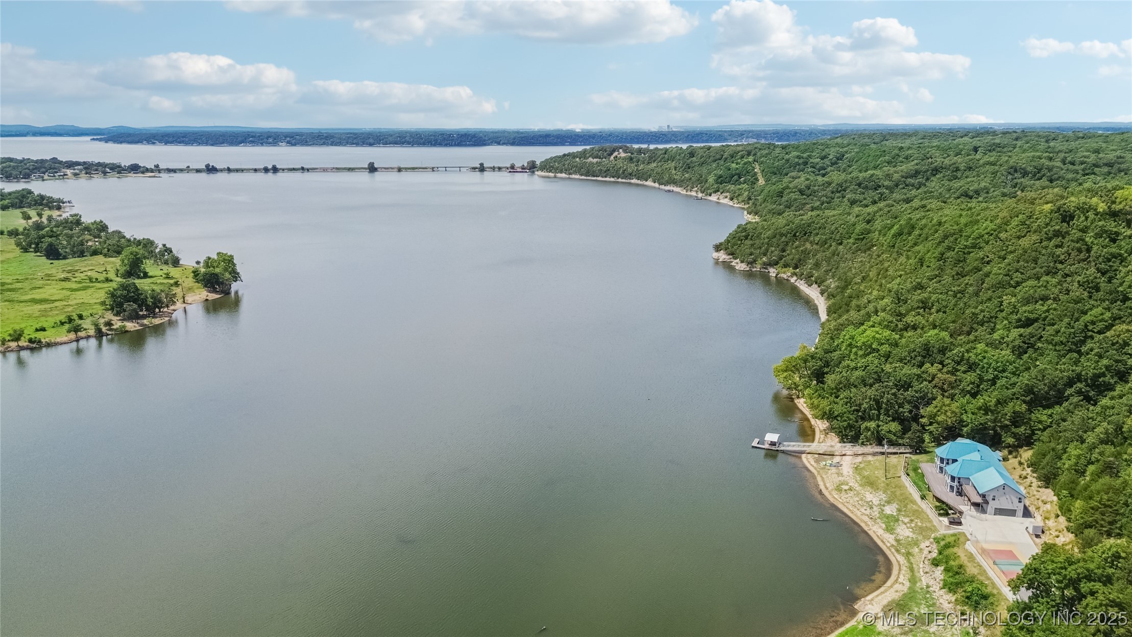 662 Se 4439 Loop Property Photo 83