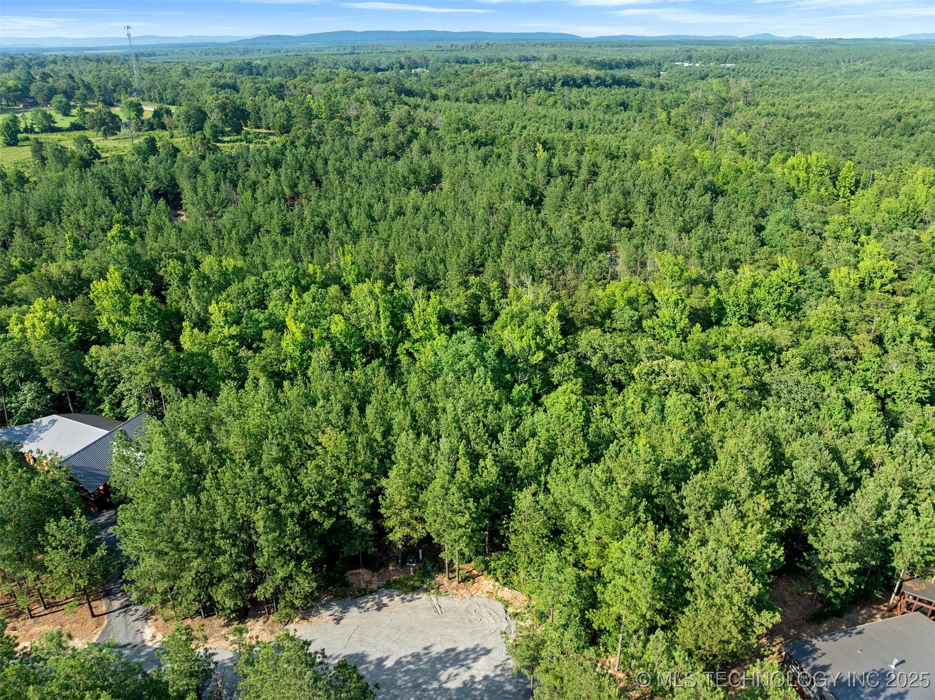 66 Aged Acacia Trail Property Photo 13