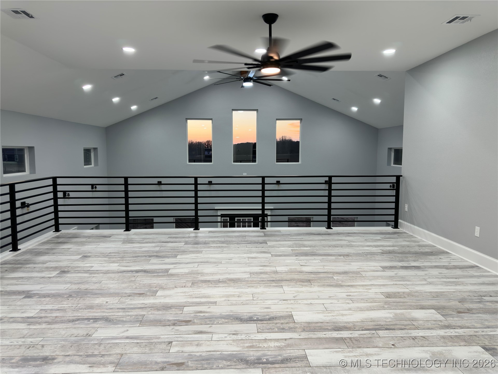 2920 Lago Vista Lane Property Photo 32