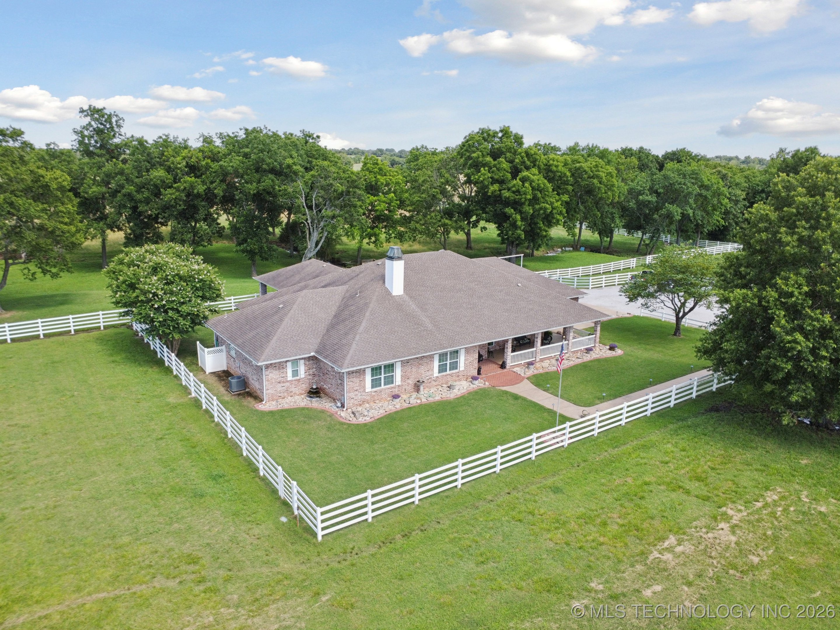 9149 S 305th East Avenue Property Photo 2