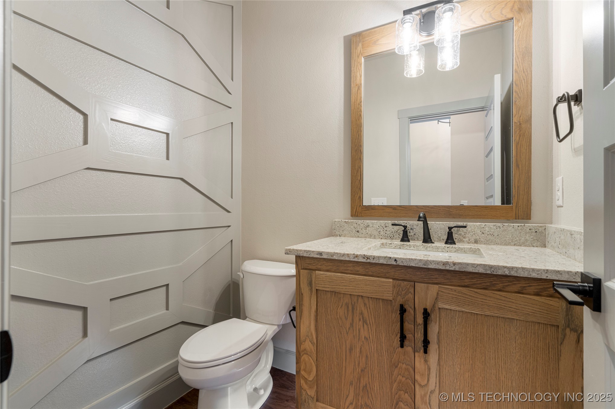 2070 E 136th Place S Property Photo 15