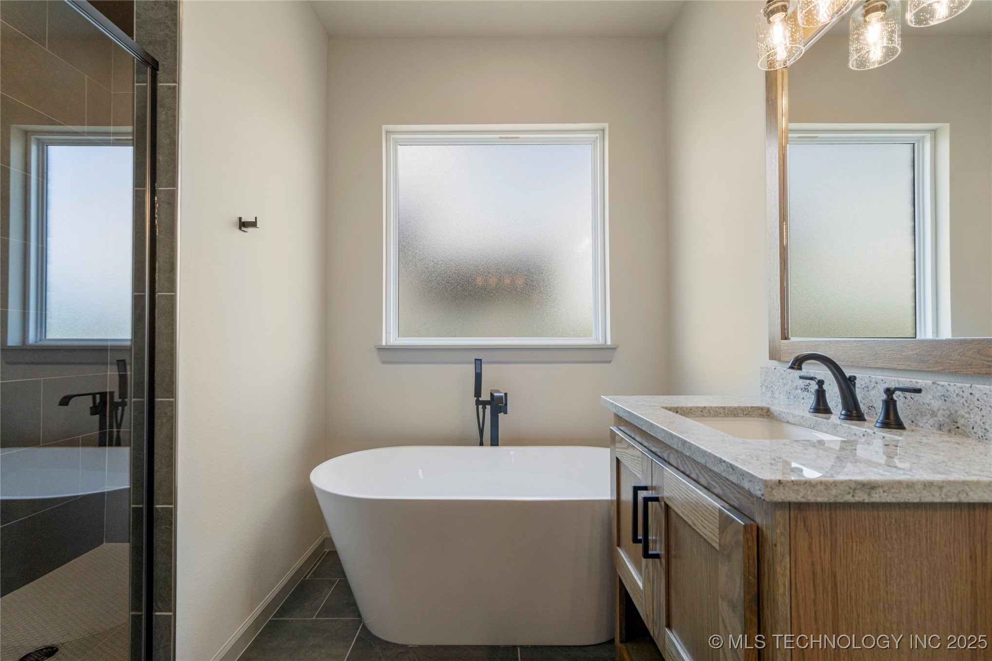 2070 E 136th Place S Property Photo 22